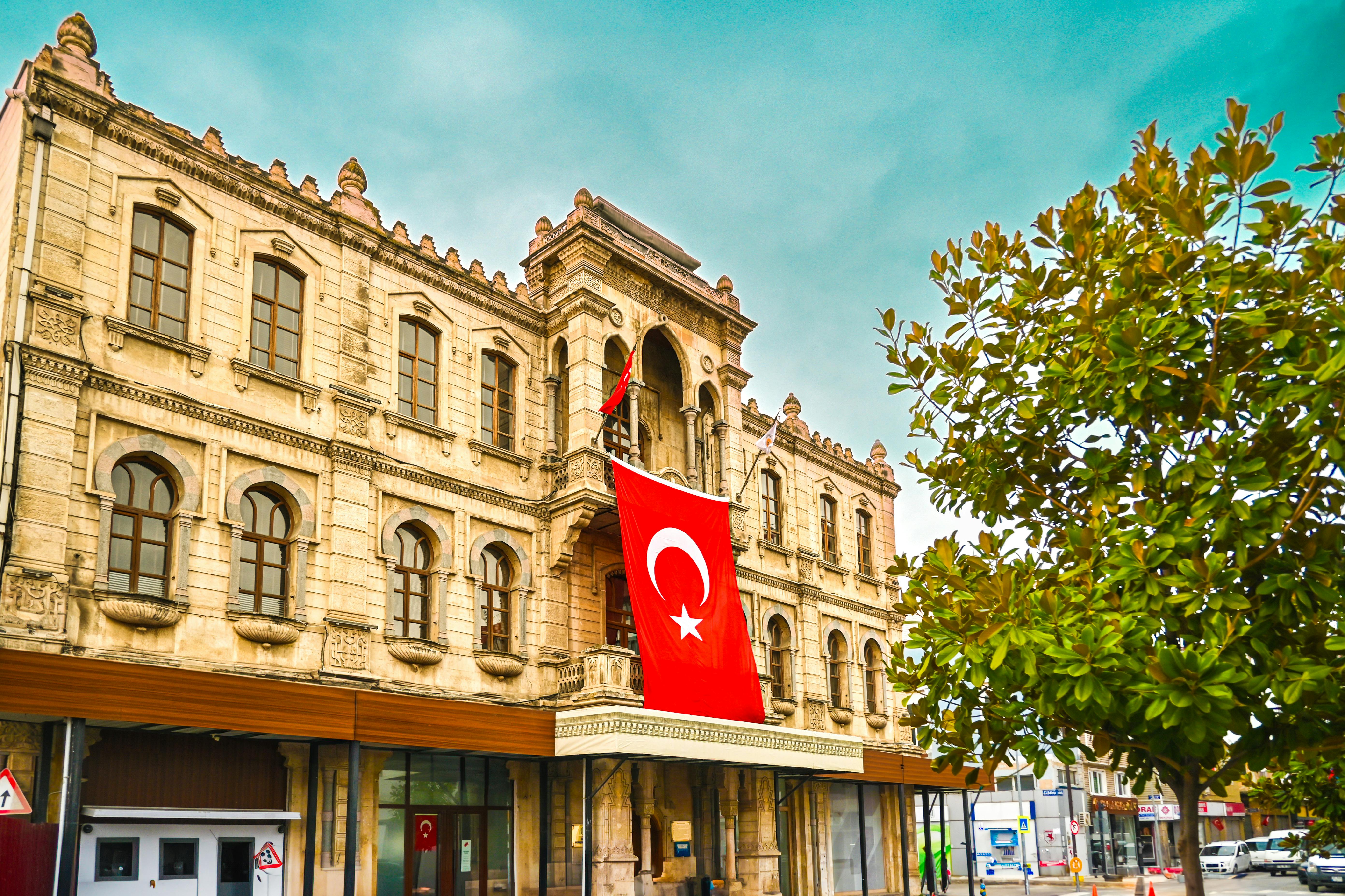 台灣最新政治動態：政府推動改革與兩岸關係發展