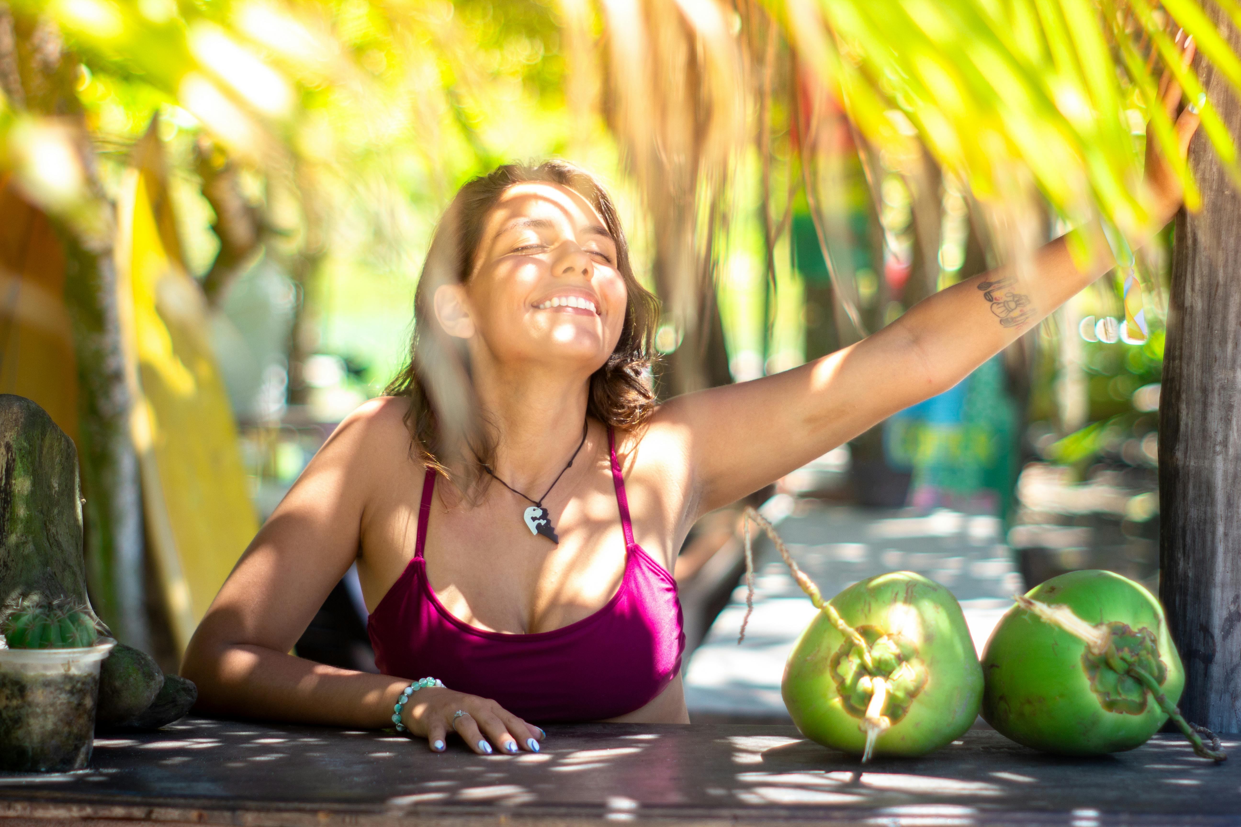 Dylan Dreyer Bikini: This Is What REAL Beauty Looks Like!