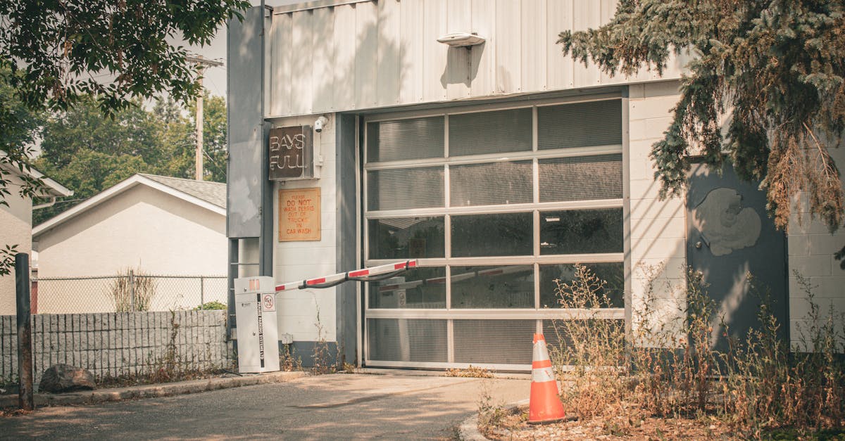 Concrete driveway surface damage and spalling