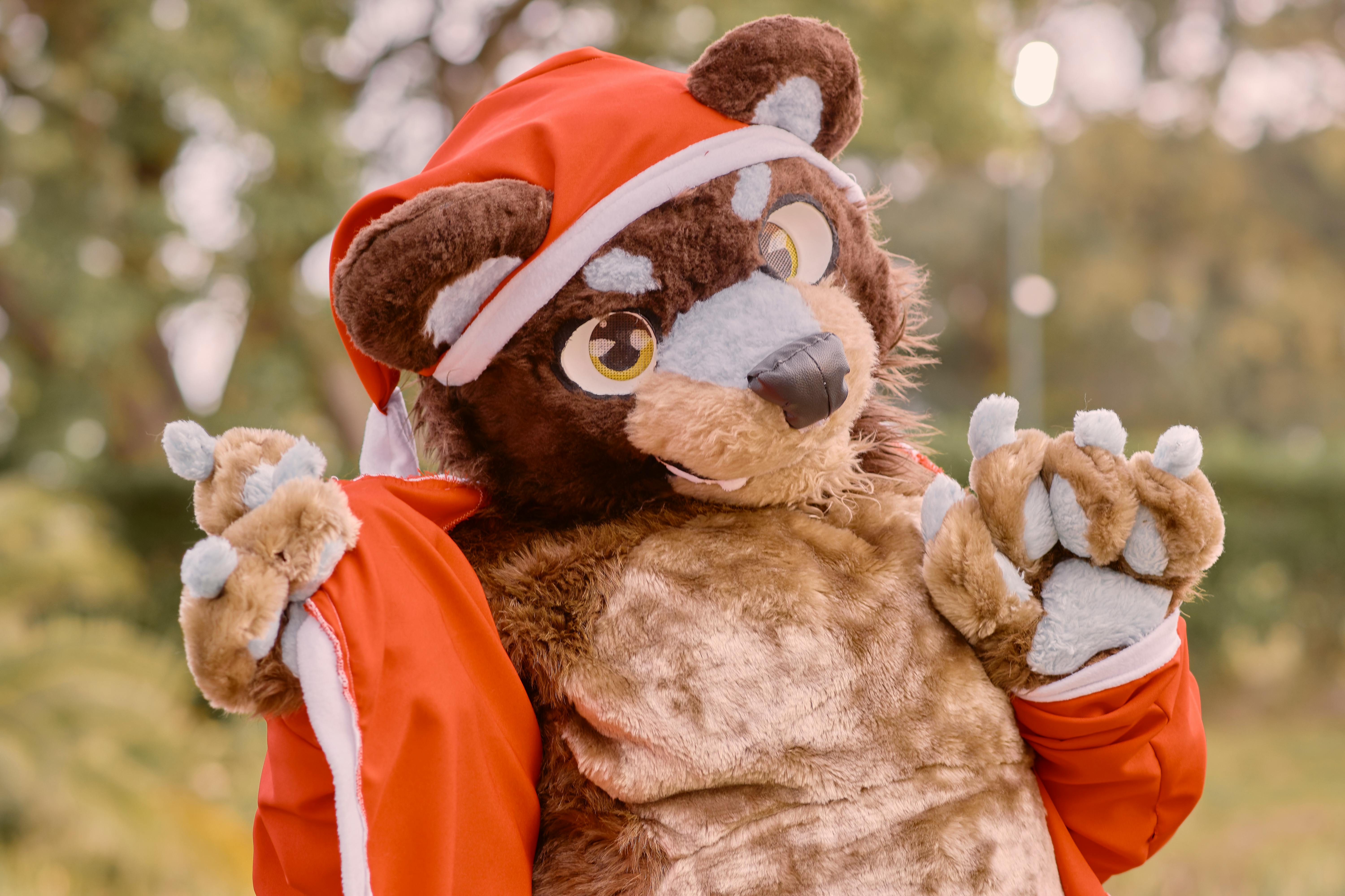 Bear Greg - Eon 03 Legacy