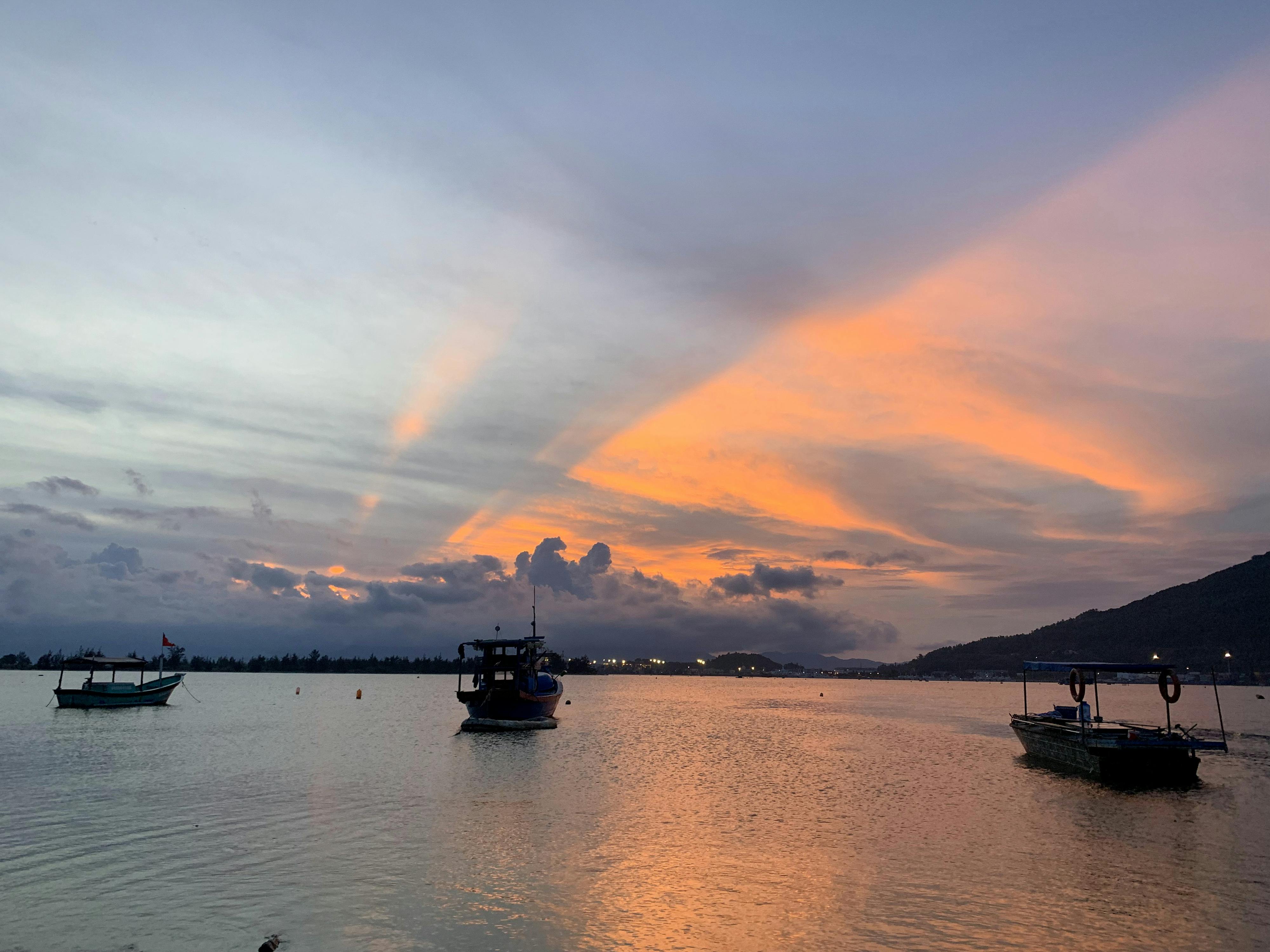 Trung tâm nghiên cứu văn học, phát triển nhà văn Việt Nam