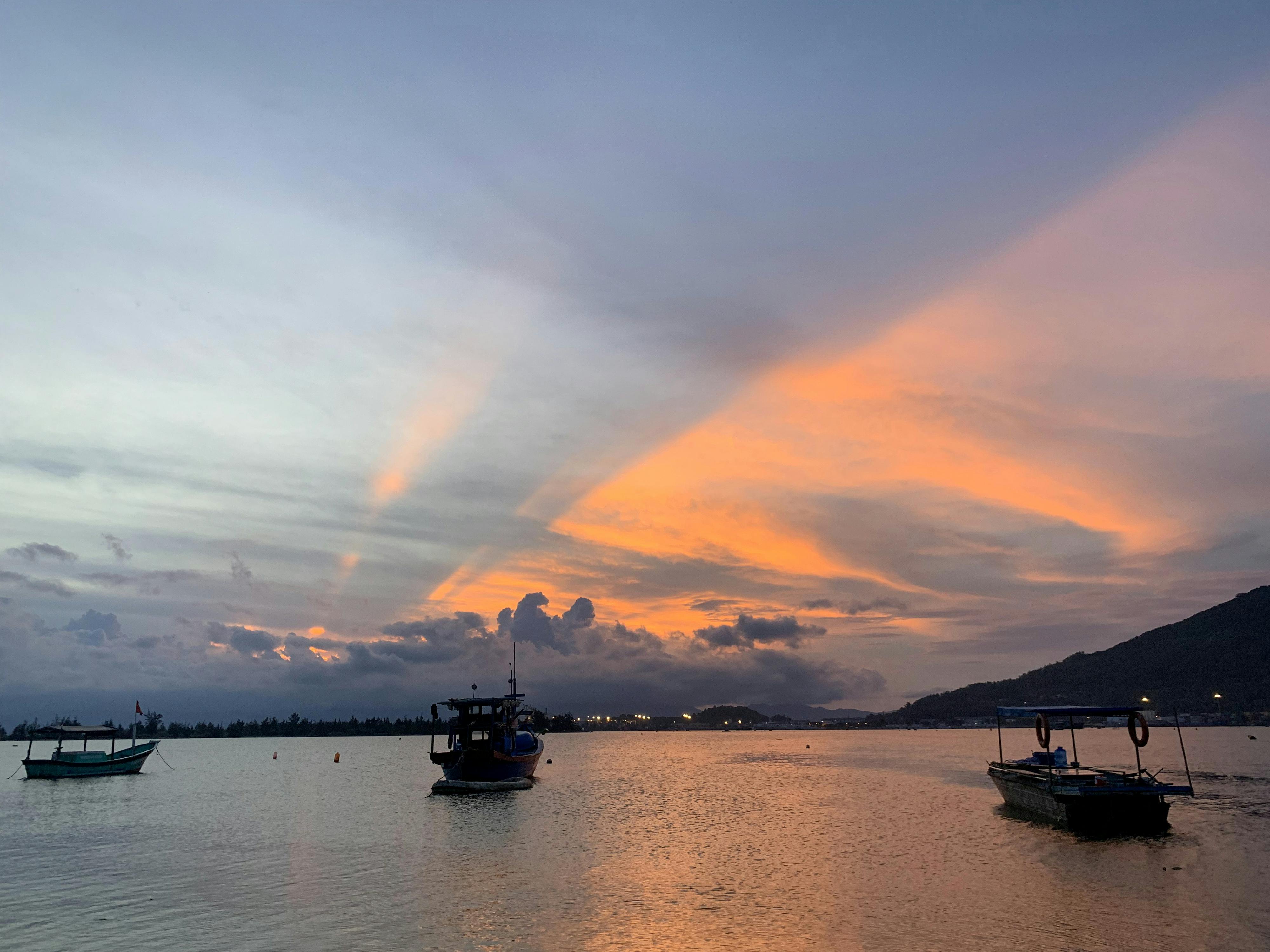 Trung tâm nghiên cứu văn học, phát triển nhà văn Việt Nam
