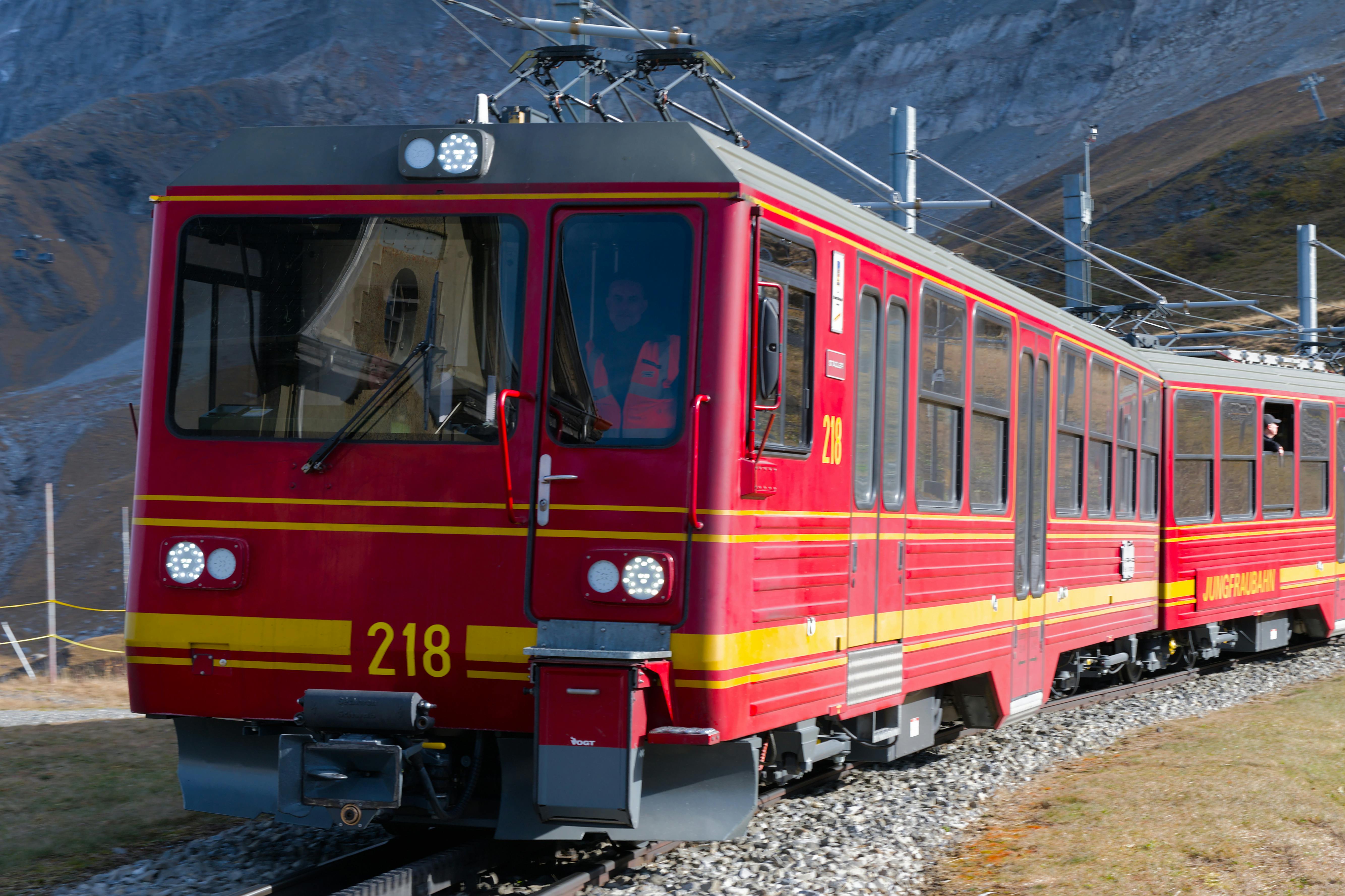 general travel generali travel insurance — Photo by Jean-Paul Wettstein on Pexels