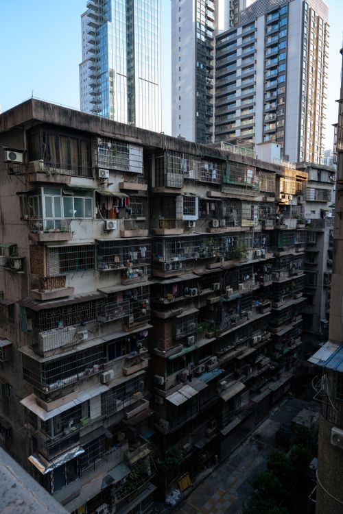 Free Urban residential buildings in Guangzhou cityscape showcasing high-rise architecture. Stock Photo