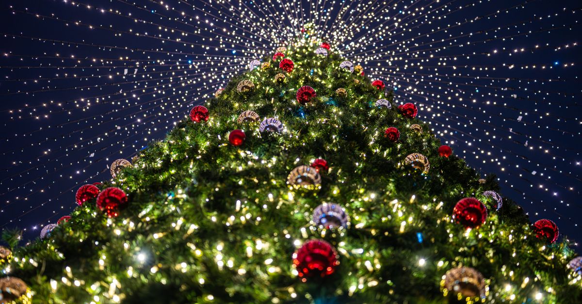 Les Meilleures Techniques pour Illuminer Votre Sapin de Noël