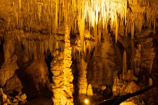 Free stock photo of cave, stalactite cave, stalactites