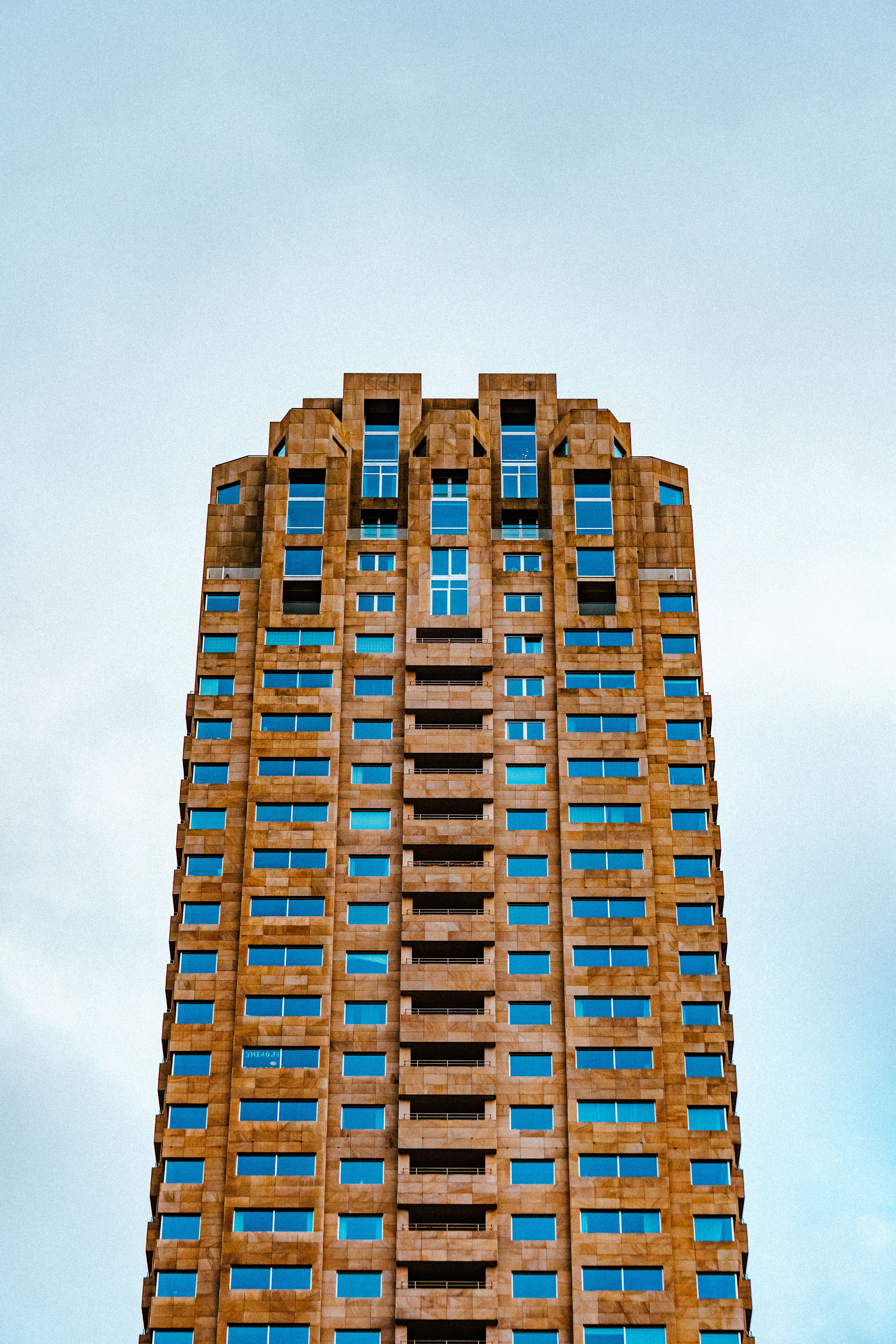 Modern Skyscraper in Rotterdam with Blue Windows · Free Stock Photo