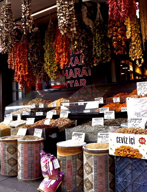 Free Colorful spices and herbs on display at an Istanbul market. Stock Photo