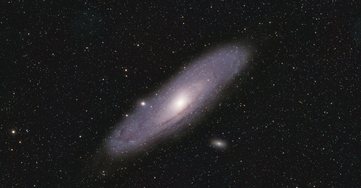Hubble Data Reveals Sharp Slowdown in Andromeda Galaxy Star Formation