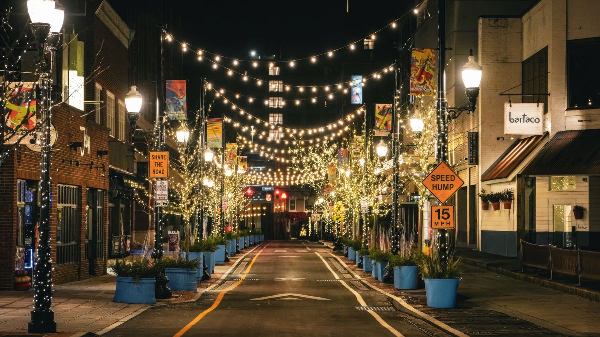 How to Enter Restaurant Freebies in Lexington, Kentucky Without Scams
