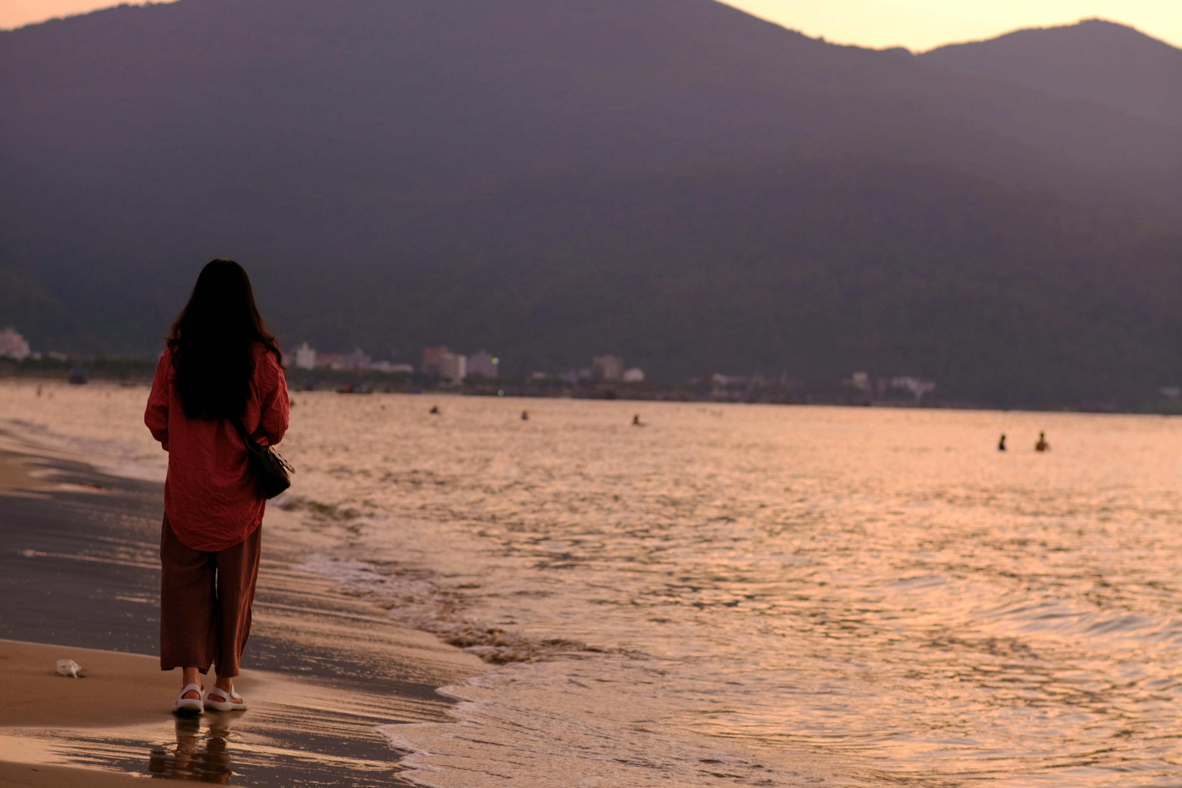 Viết bài văn nghị luận về một vấn đề đời sống con người trong mối quan hệ với cộng đồng đất nước 897 – viet lach, ky nang viet, ngu van, van nghi luan, ngu van cap 2, ngu van cap 3, ngu van lop 6, ngu van lop 7, ngu van lop 8, ngu van lop 9, van nghi luan lop 6, van nghi luan lop 7, van nghi luan lop 8, van nghi luan lop 9, van nghi luan lop 6, bai van nghi luan mau lop 6, bai van nghi luan mau lop 7, bai van nghi luan mau lop 8, bai van nghi luan mau lop 9, kien thuc ngu van, van nghi luan van de doi song, van nghi luan tu bo thoi quen, van nghi luan tu bo thoi quen thuc khuya, van mau, van de doi song, con nguoi trong moi quan he voi cong dong dat nuoc, doi song con nguoi trong moi quan he voi cong dong dat nuoc, doi song con nguoi, con nguoi, nghi luan van hoc, nghi luan  van de doi song.