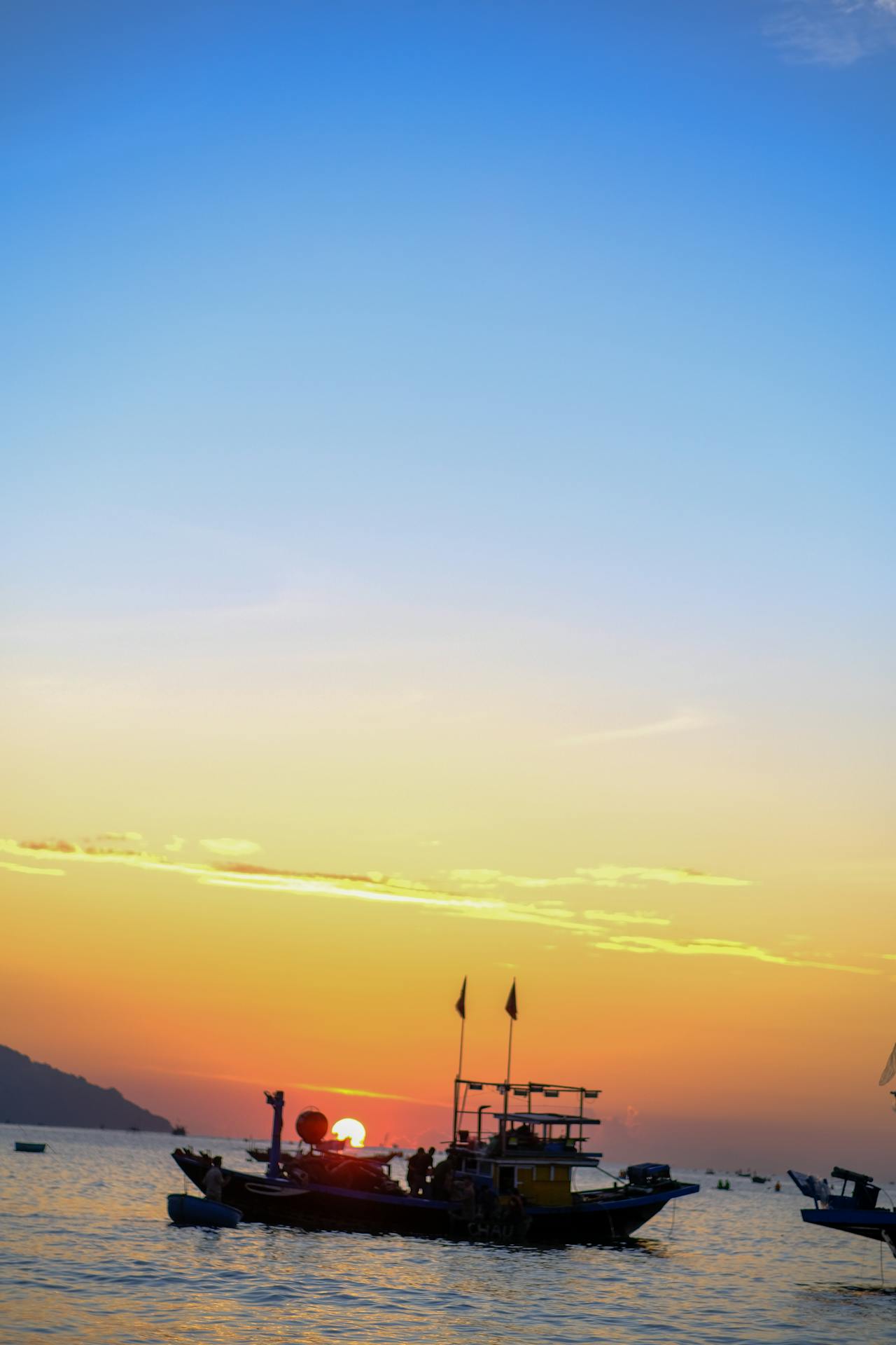 Mùa xuân vắng lặng | Chương 06