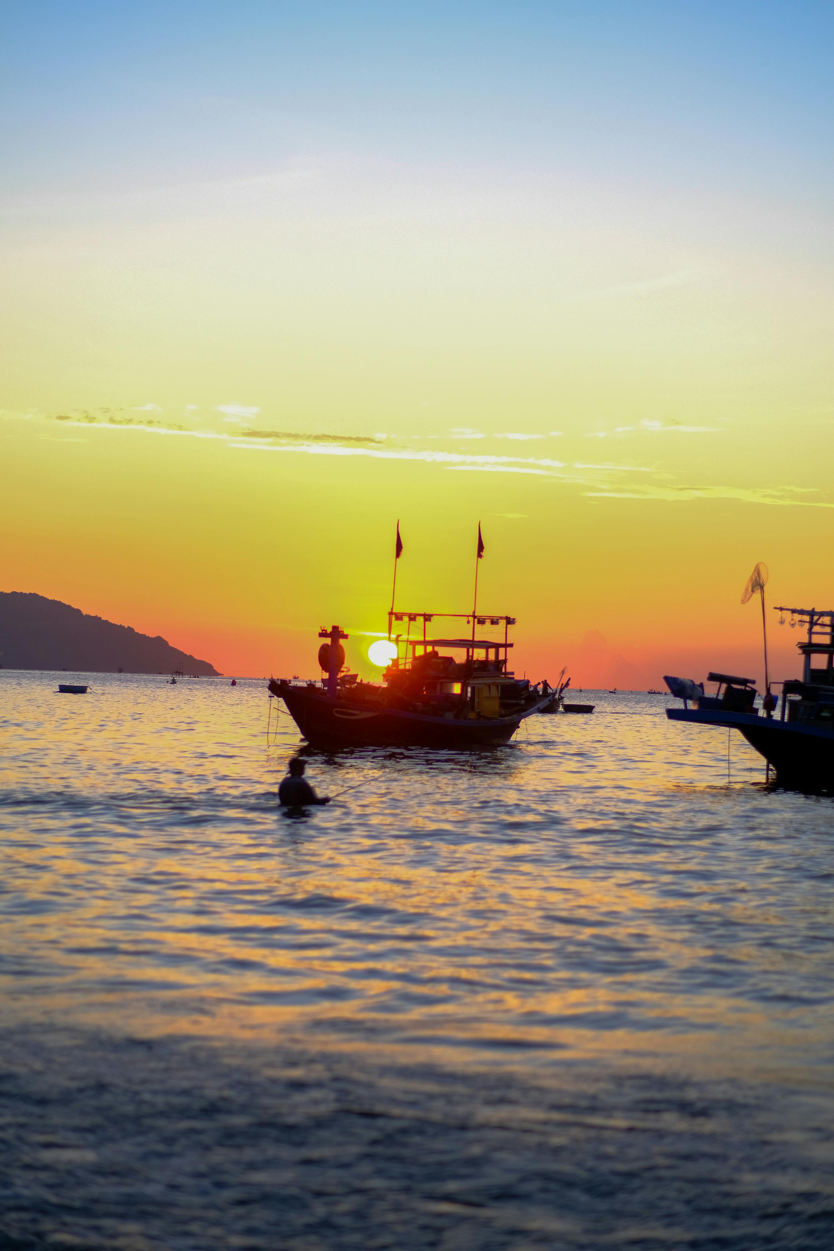 Trung tâm nghiên cứu văn học, phát triển nhà văn Việt Nam