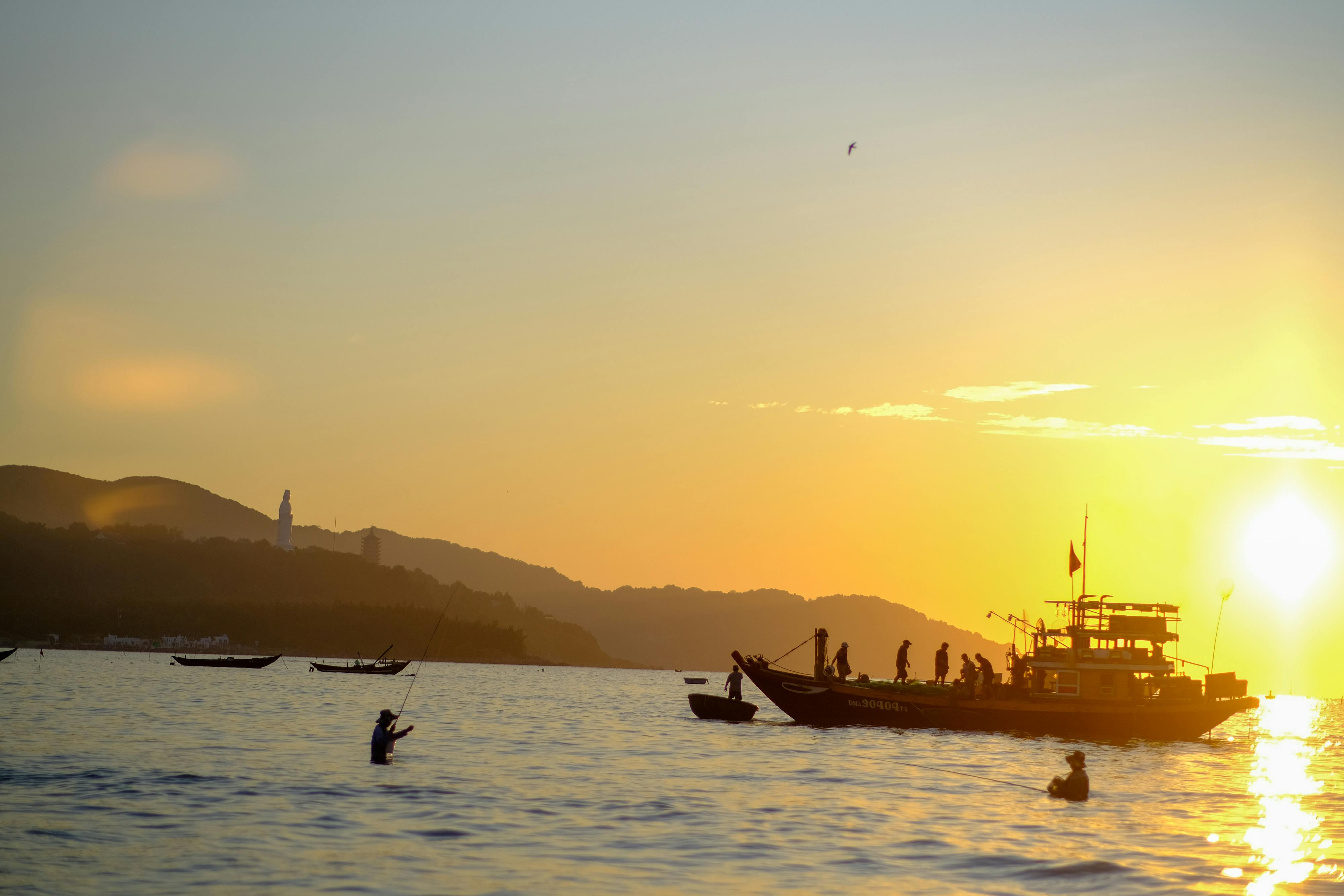 Edgar Sự sụp đổ của dòng họ Usher Edgar Sự sụp đổ của dòng họ Usher 527 – edgar allan poe, thu vien, van hoc, van hoc kinh di, the fall of the house of usher.