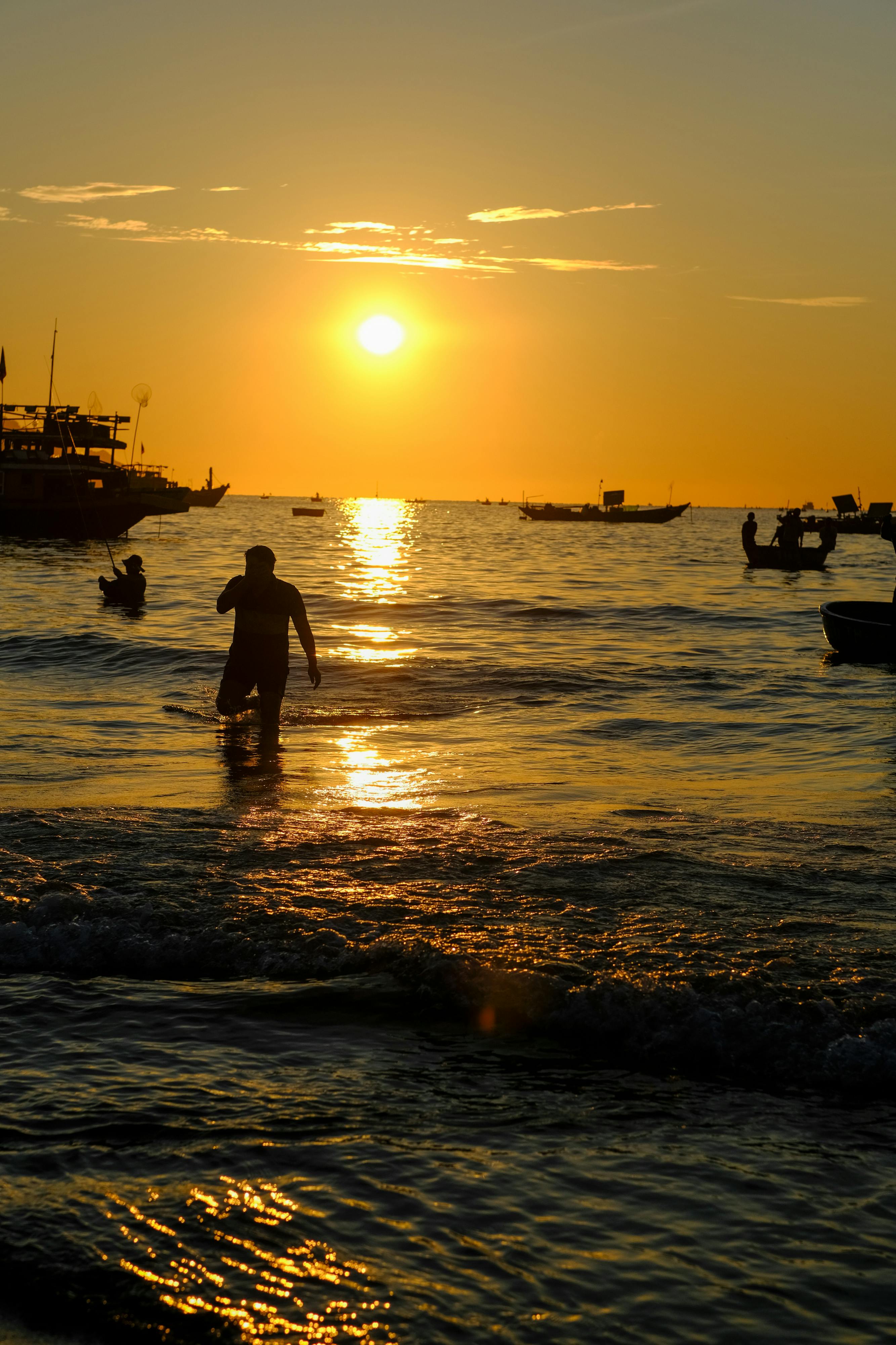 Trung tâm nghiên cứu văn học, phát triển nhà văn Việt Nam
