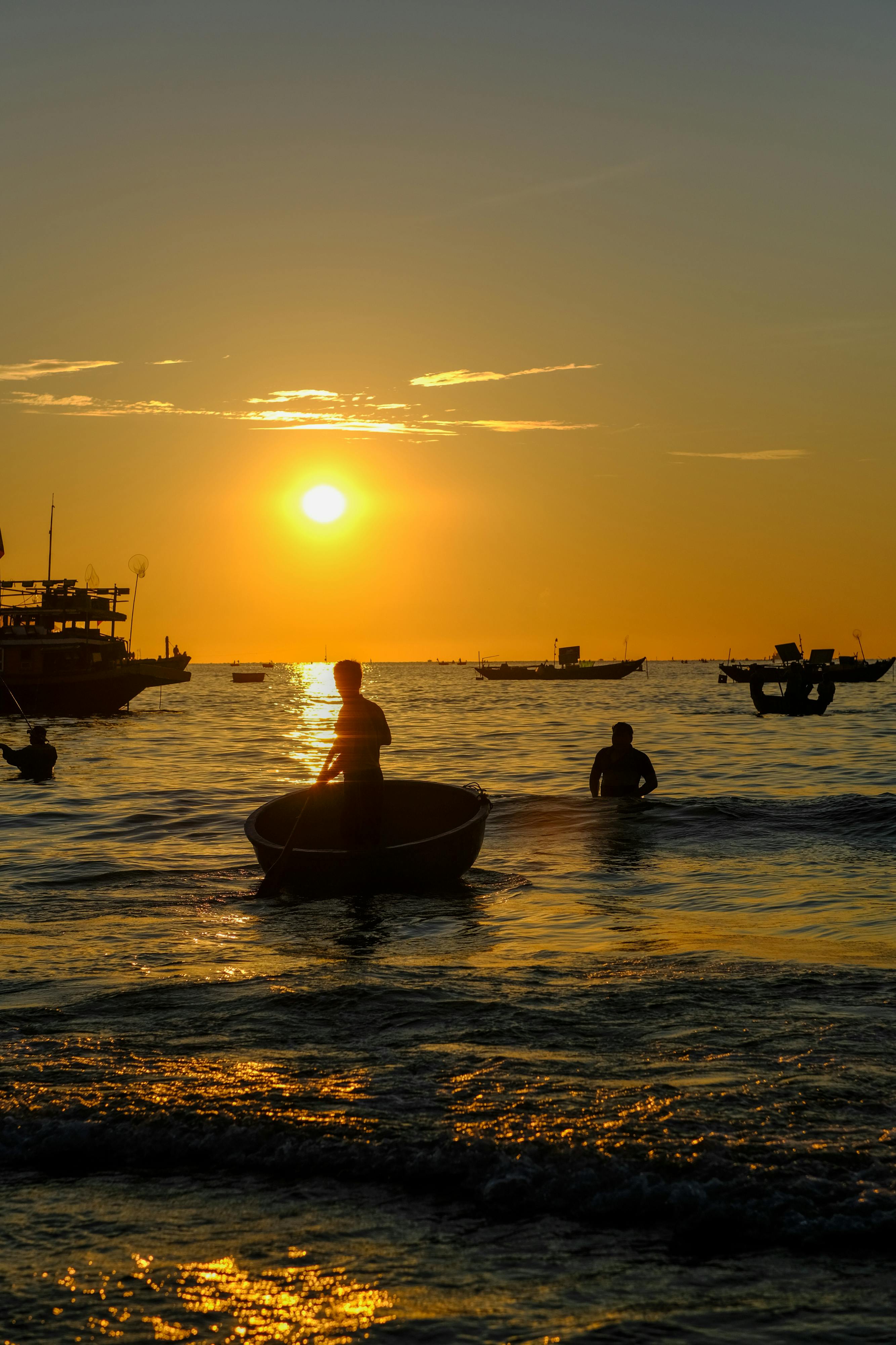 Trung tâm nghiên cứu văn học, phát triển nhà văn Việt Nam