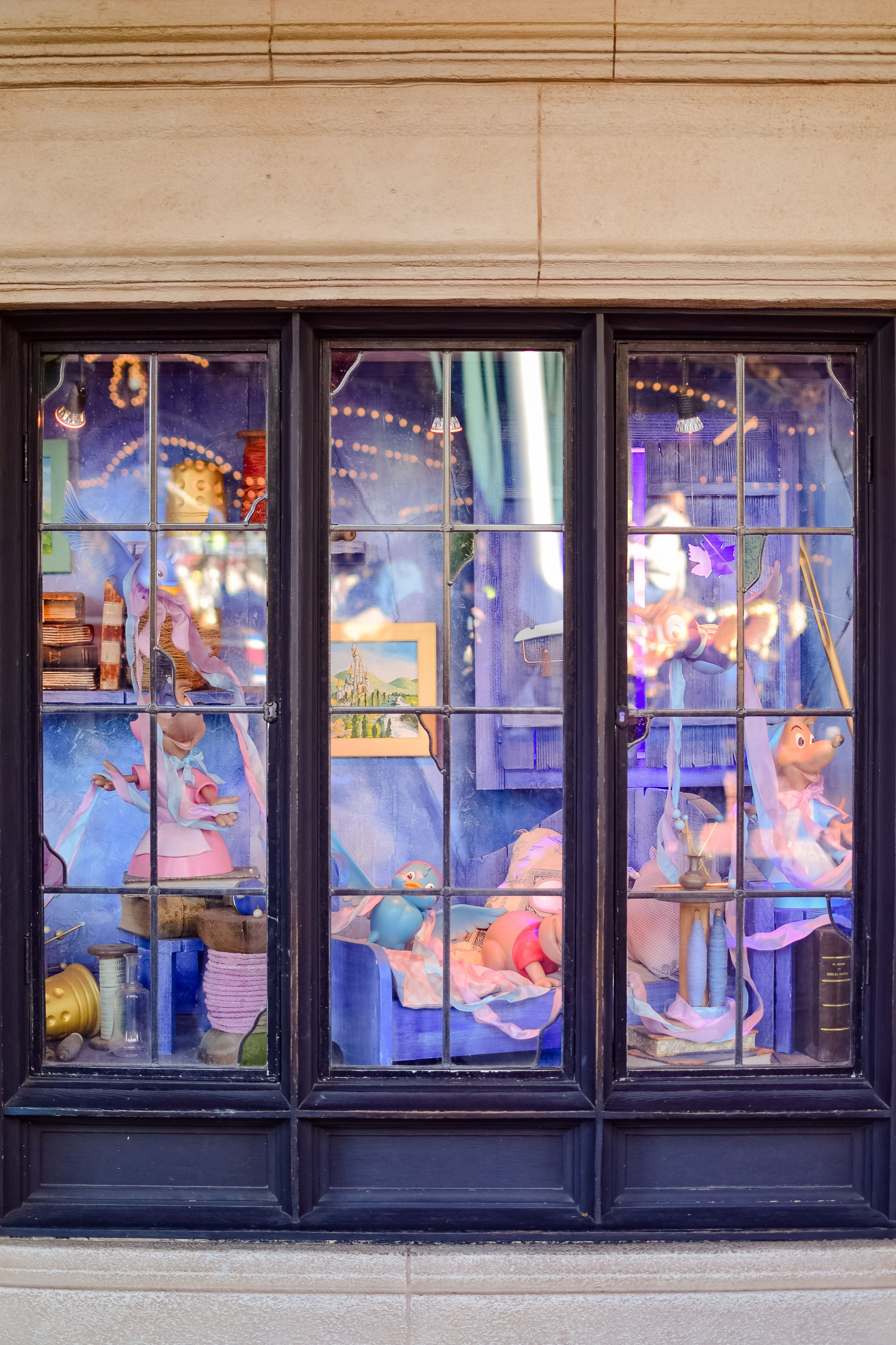 Cinderella Fountain in the Disneys Magic Kingdom Park · Free Stock Photo