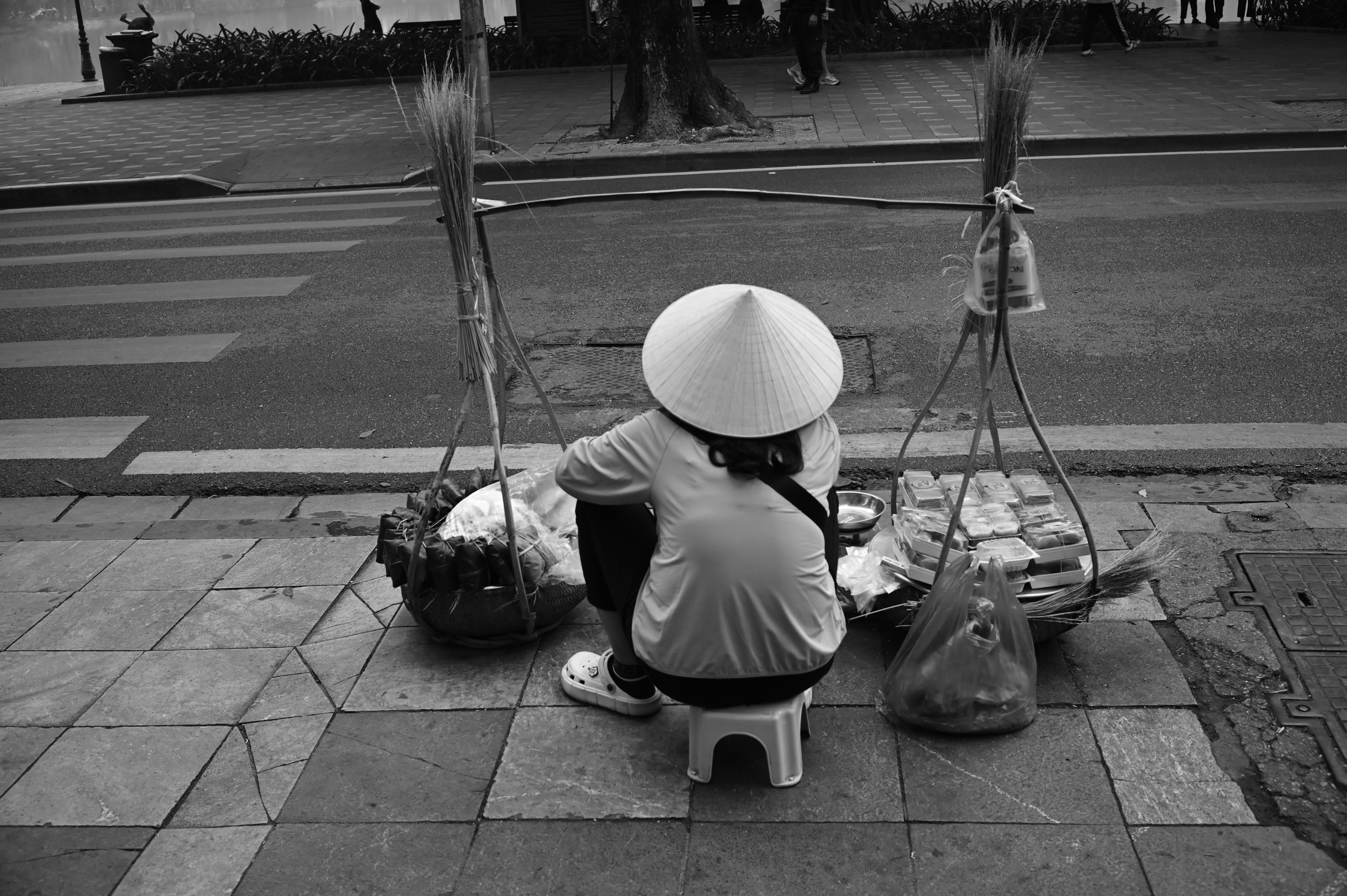 Street Vendors Selling Food in Black and White · Free Stock Photo
