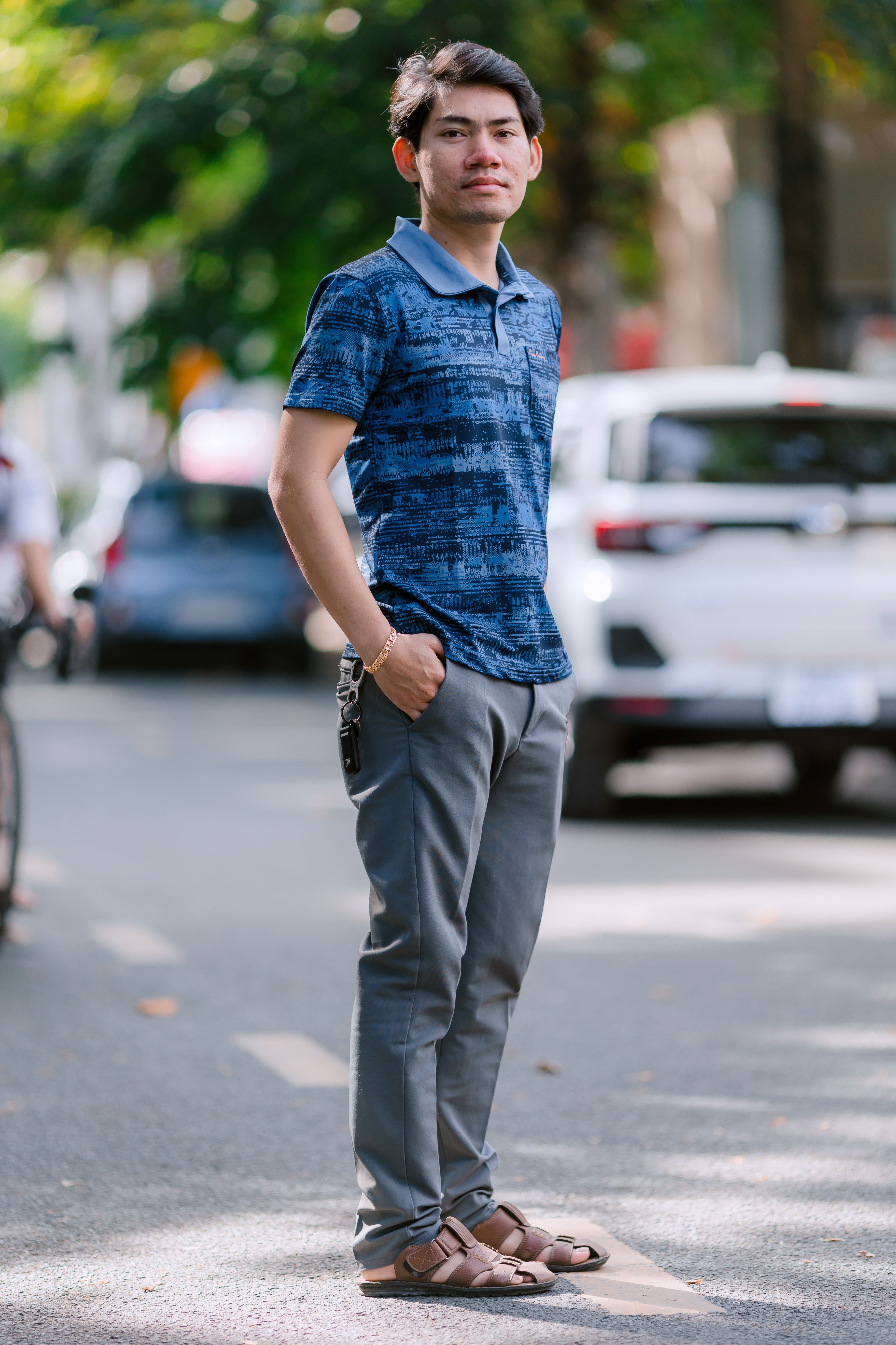 blue dress shirt grey pants brown shoes If you really want to stand out, pick grey pants with brown shoes and belt.  The navy shirt makes this spring/summer outfit just perfect. #mensfashion