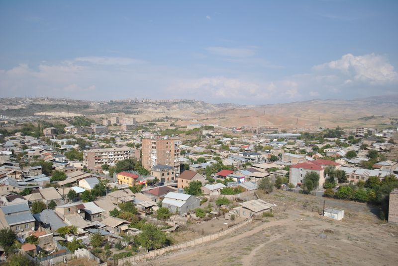 The Town & Zorats Karer