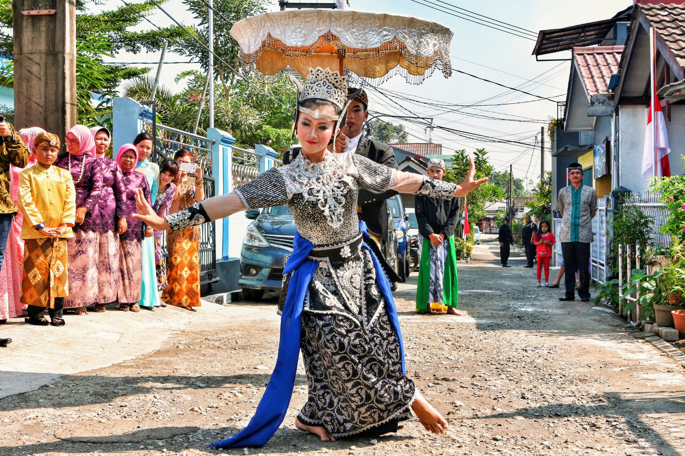 Traditional Dance Performance in West Java Street · Free Stock Photo