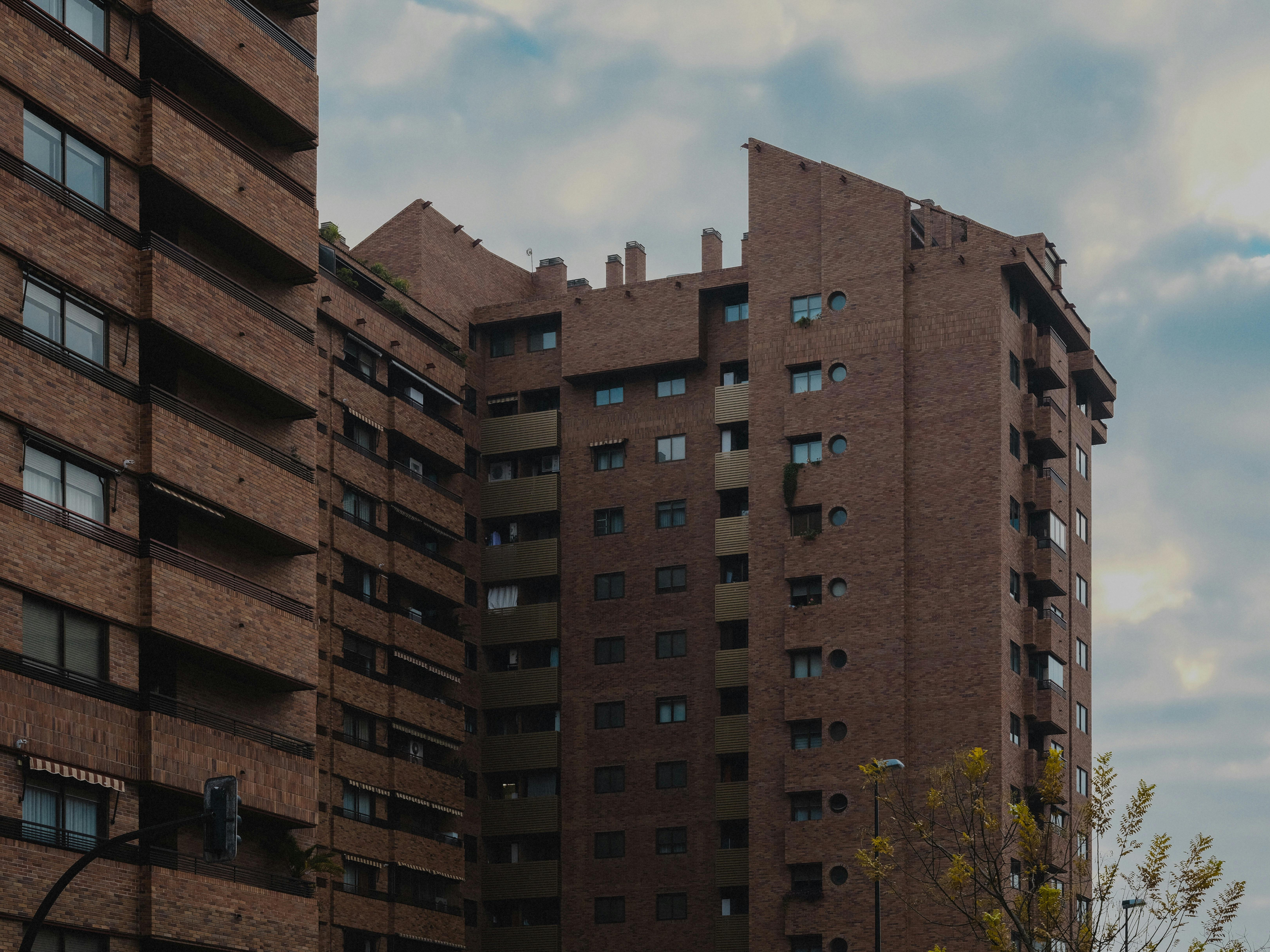 Surprising Technology Innovations Changing Marketing through Augmented Reality and Immersive Experiences