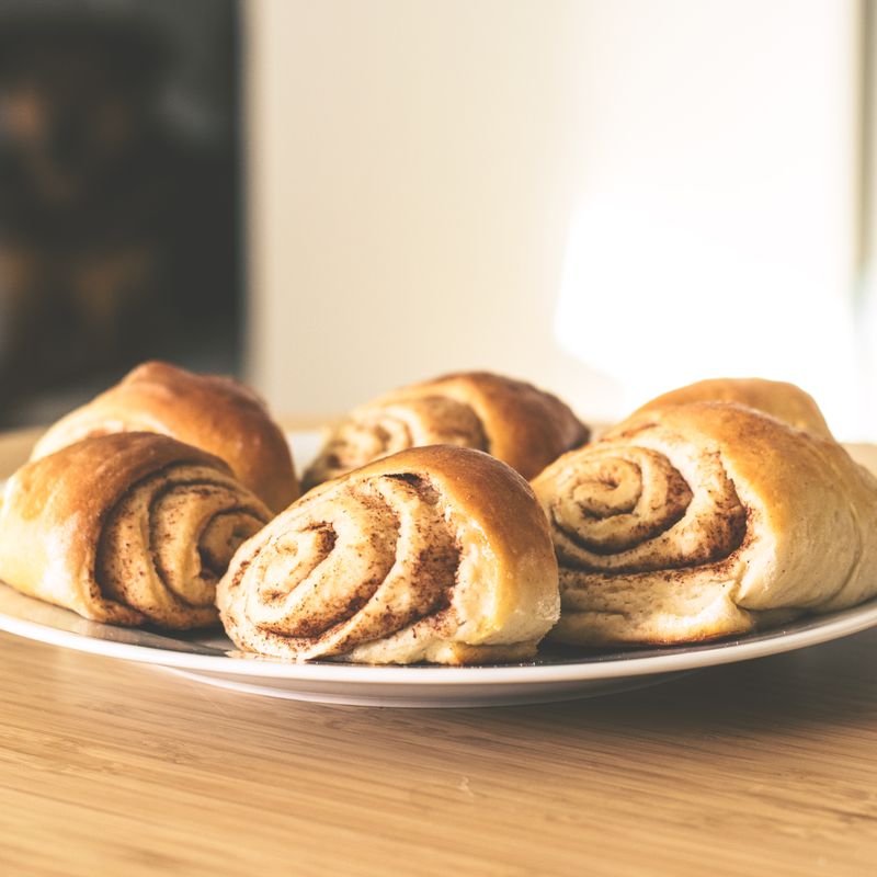 Greek Tsoureki Rolls