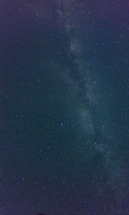 Beautiful Night Sky Featuring the Milky Way · Free Stock Photo