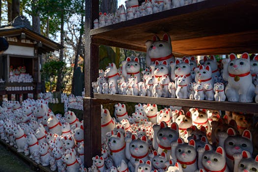 Free stock photo of beckoning cat, cute, gōtokuji