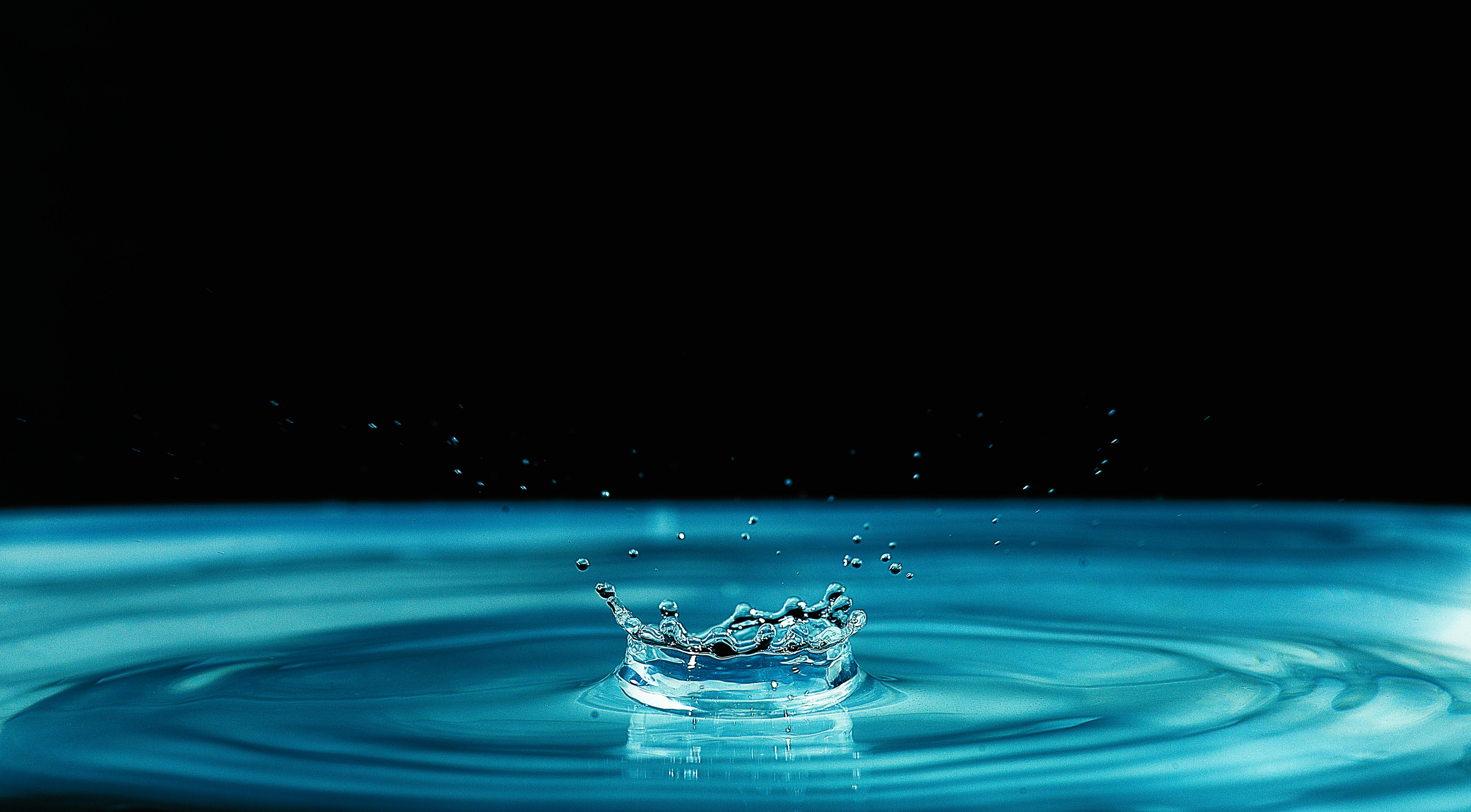 Blue Water · Free Stock Photo