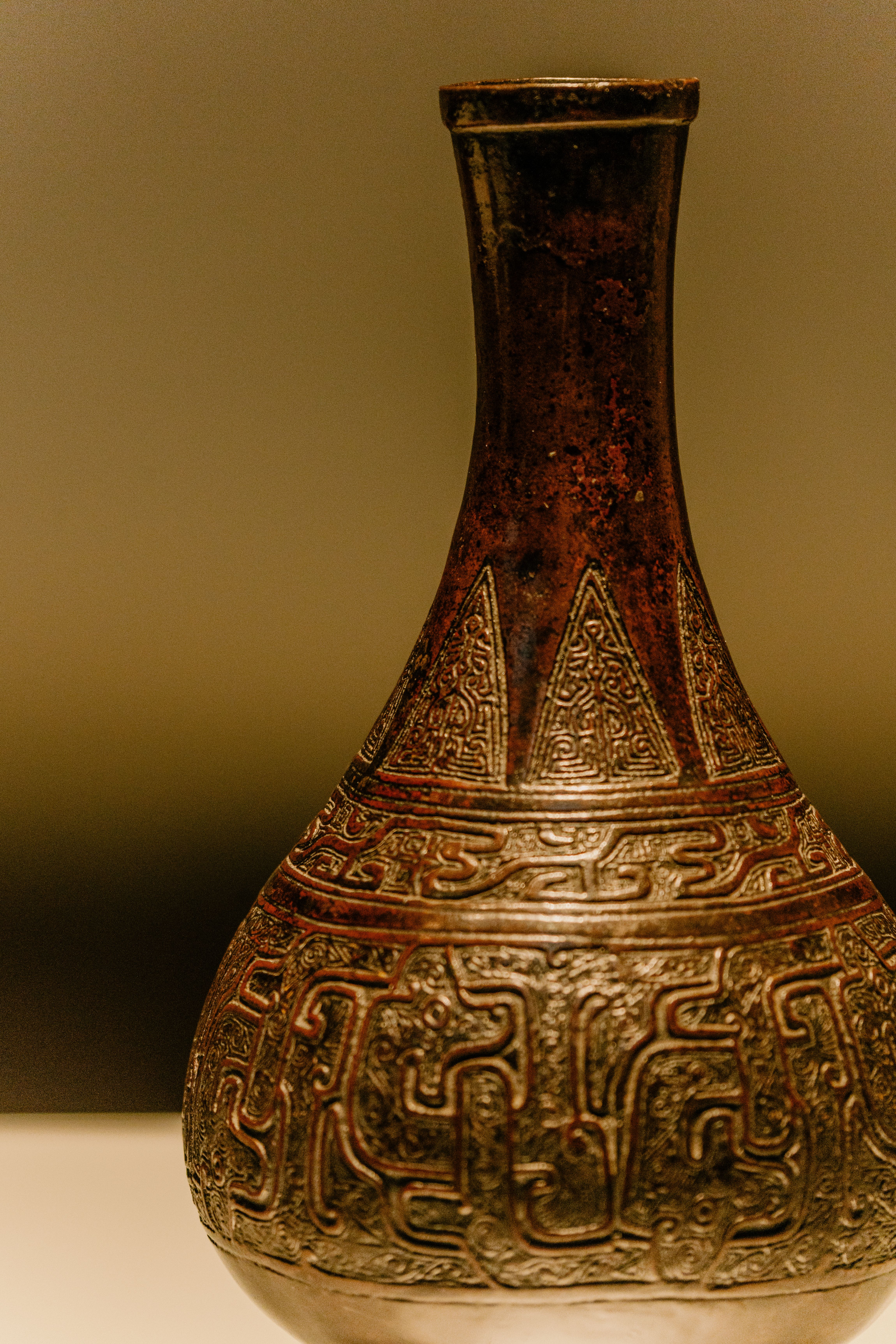 Intricate Vintage Vase with Geometric Patterns · Free Stock Photo