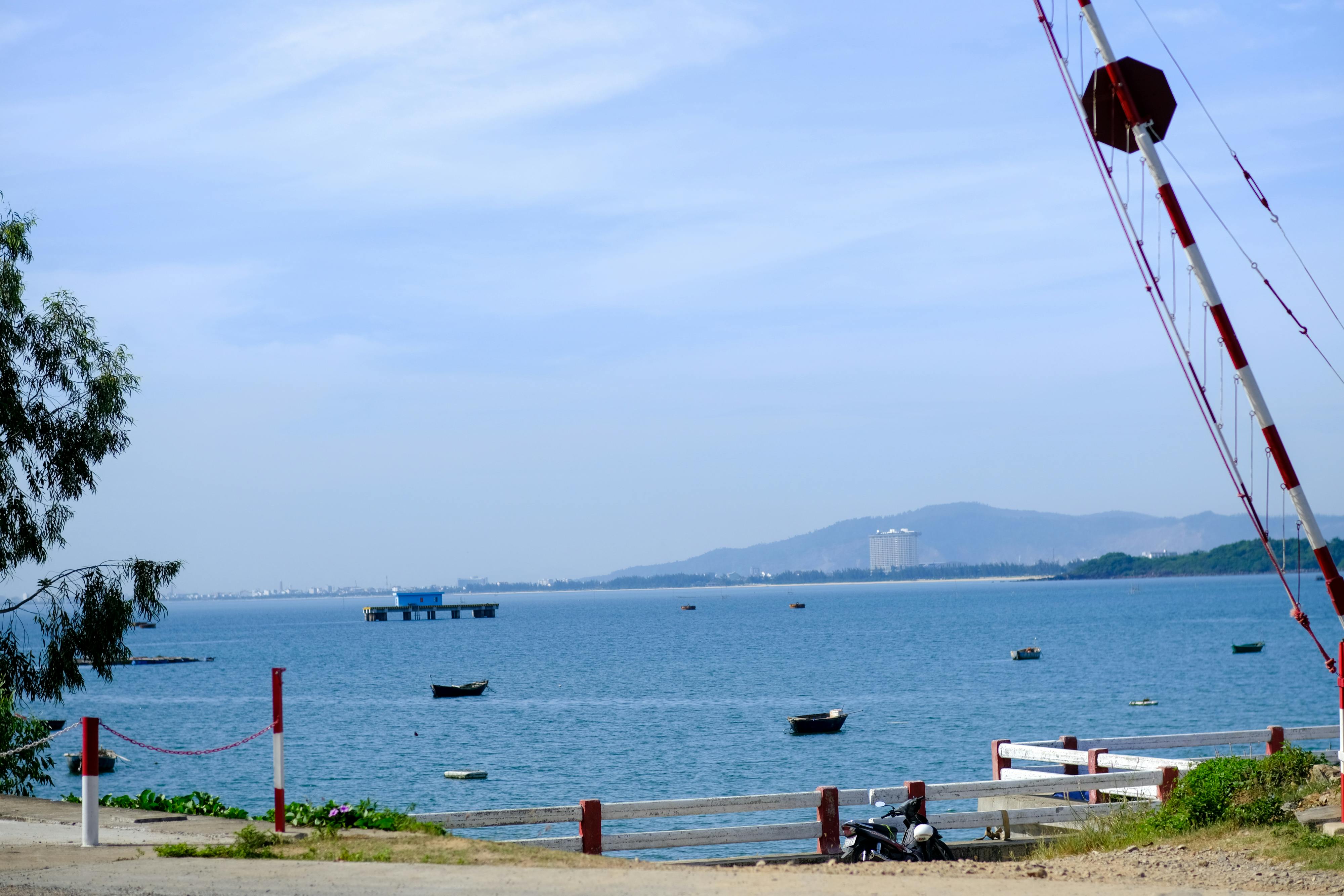 Khoa học và tôn giáo có thể hòa hợp với nhau không? 333 – niem tin, xa hoi hoc, tam ly hoc, tu duy, nhan thuc xa hoi, tu duy nhan thuc, ton giao, phat giao, thien chua giao, thuc hanh ton giao, hoa hop ton giao.