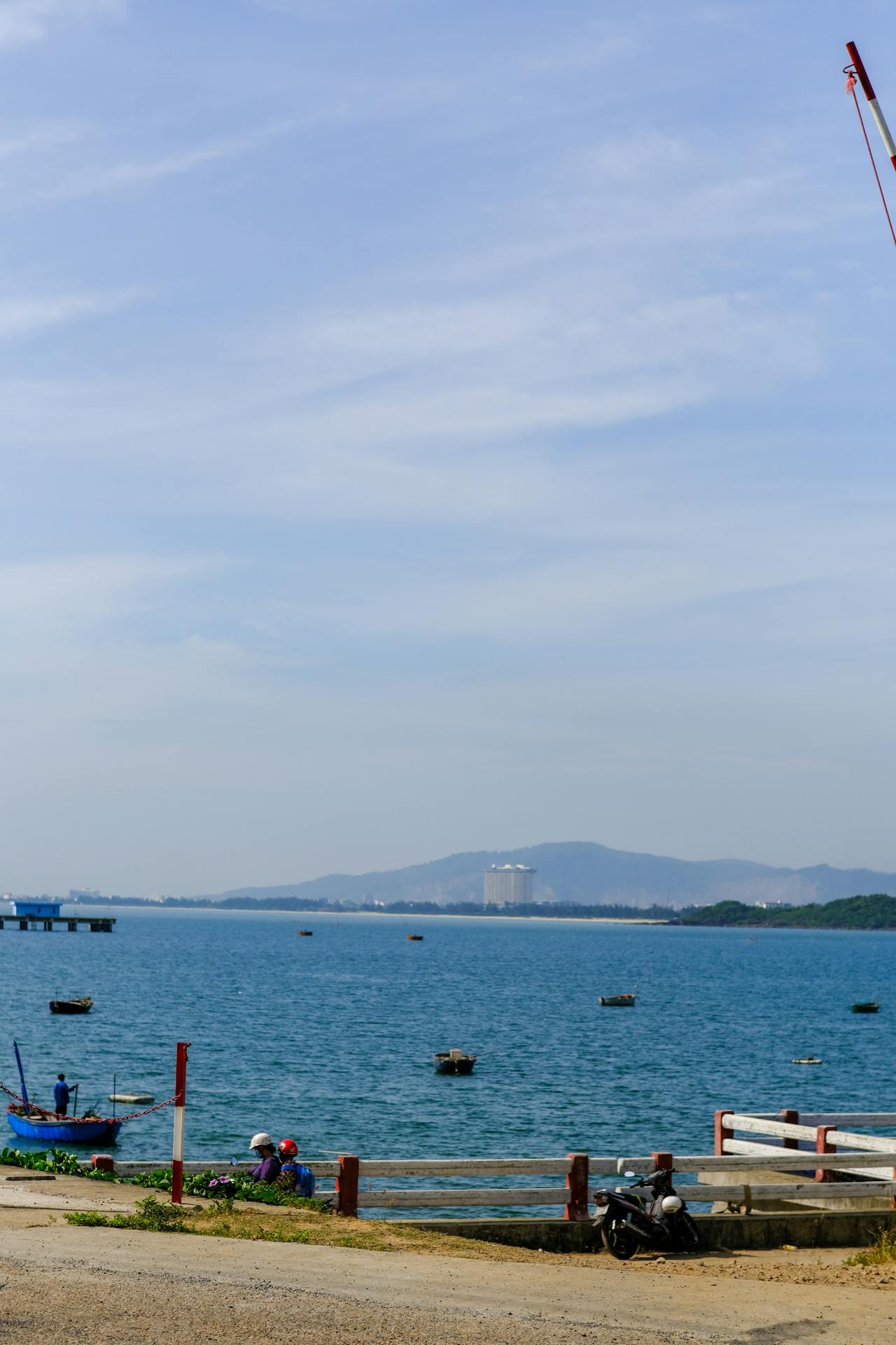 Tam pháp ấn (Tri Lakṣaṇa – 三法印) là gì?