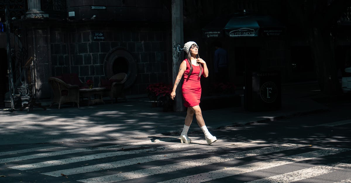 Trucchi di Stile per Apparire più Alti