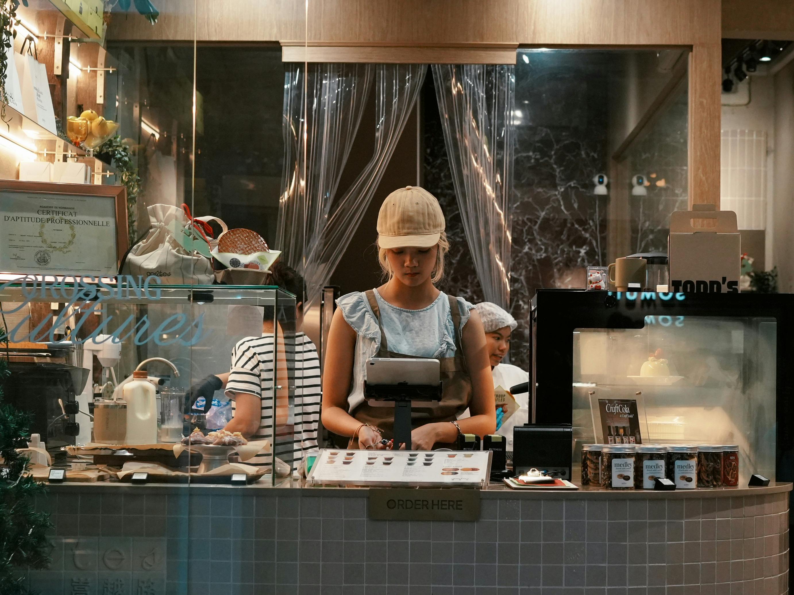 Hướng dẫn xuất hóa đơn điện tử cho cửa hàng tạp hóa nhỏ: Những lưu ý mới nhất.