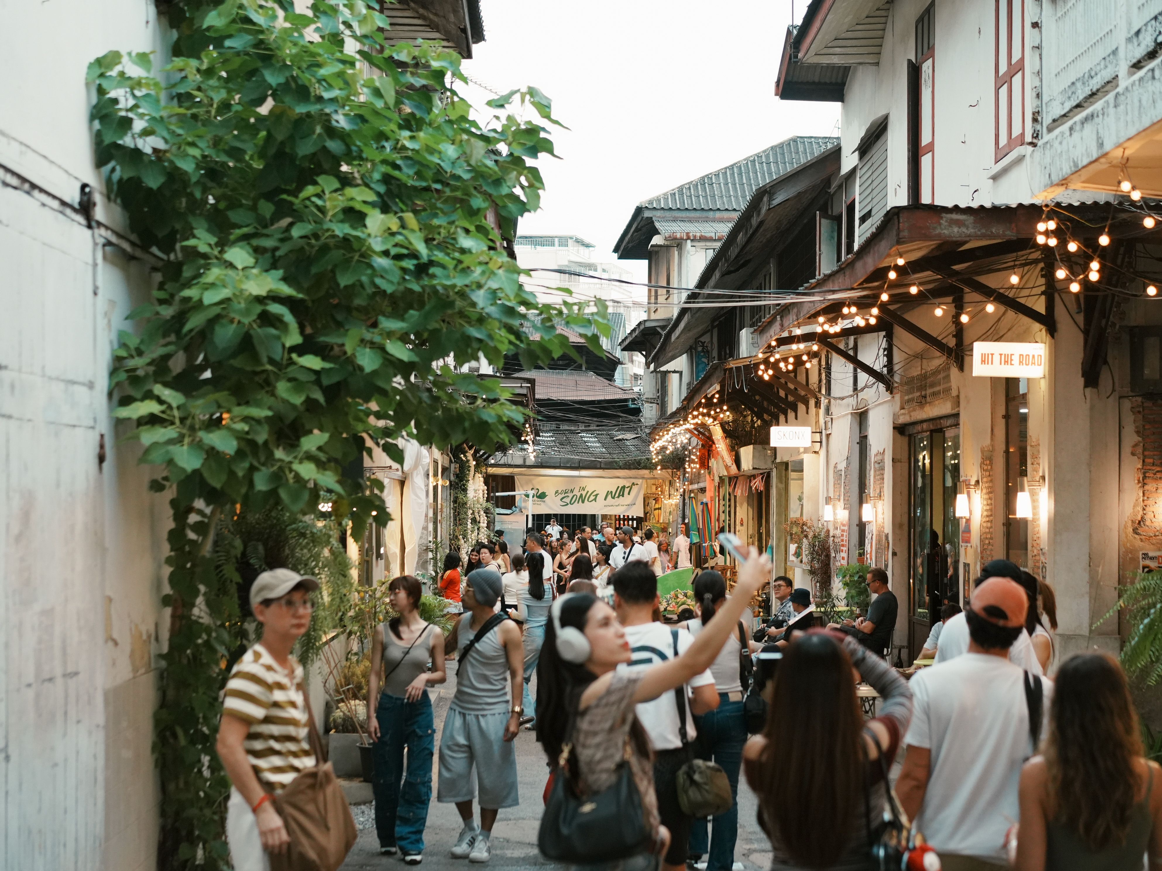 Ma! Bangrak Street Food Market (Bang Rak Bazaar)