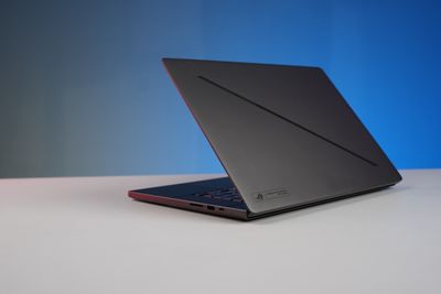 StarFighter 16-Inch Laptop