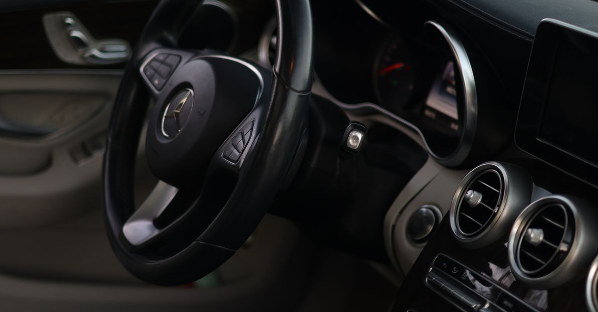 Parkir Super Mudah dengan Fitur Canggih Mobil Chery 1 pexels photo 35231964