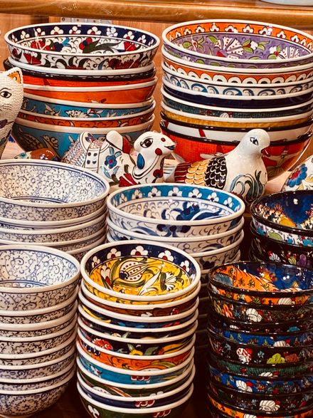 Handmade ceramic bowls with intricate patterns — photo by Ruth Faber on Pexels
