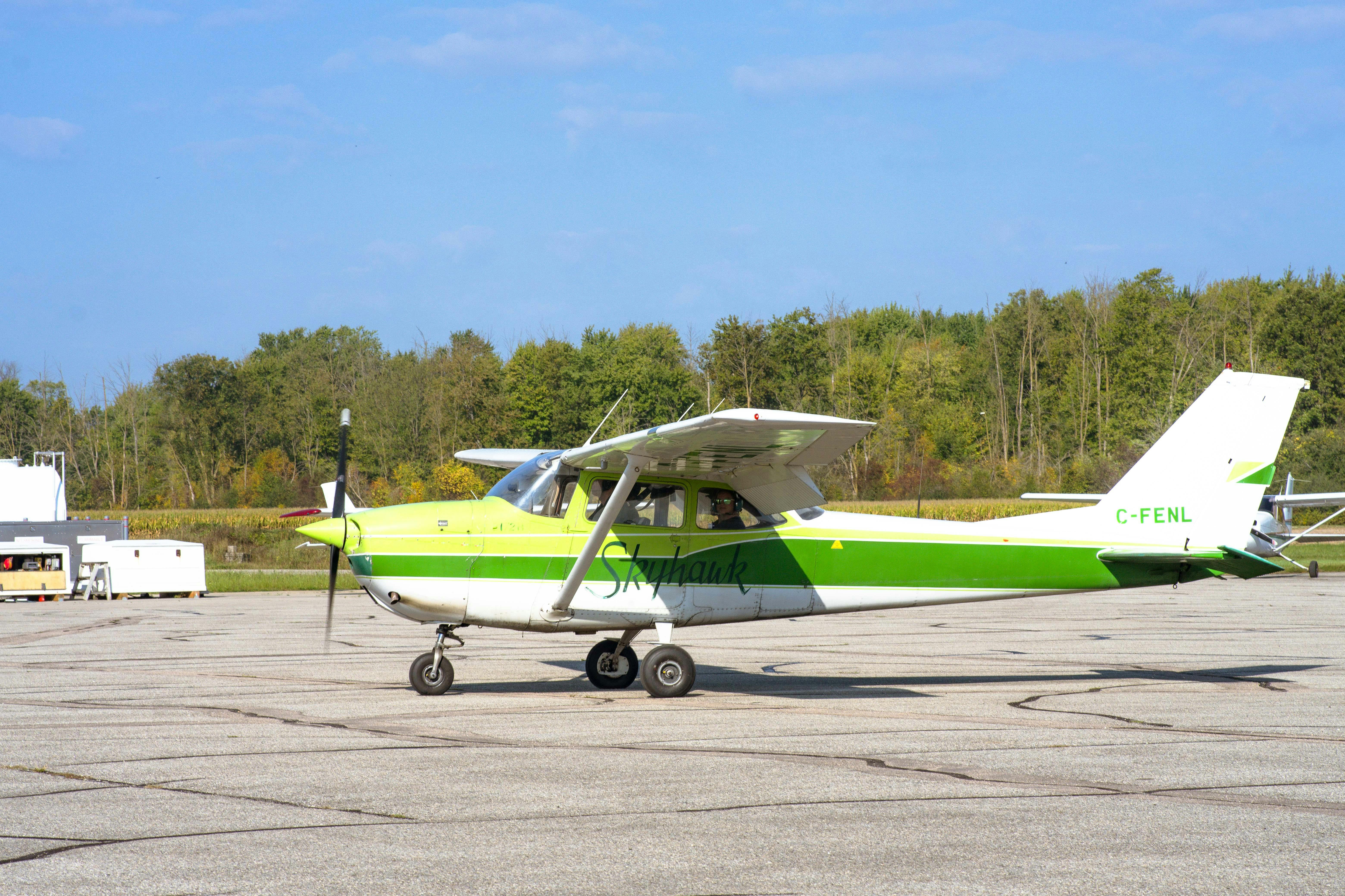 Airport transfers in Ontario