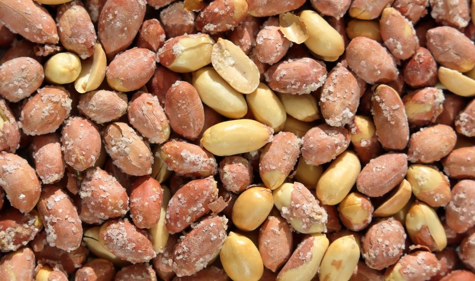 Select Accounts: 16-Oz PLANTERS Cocktail Peanuts (Salted) deal at Amazon