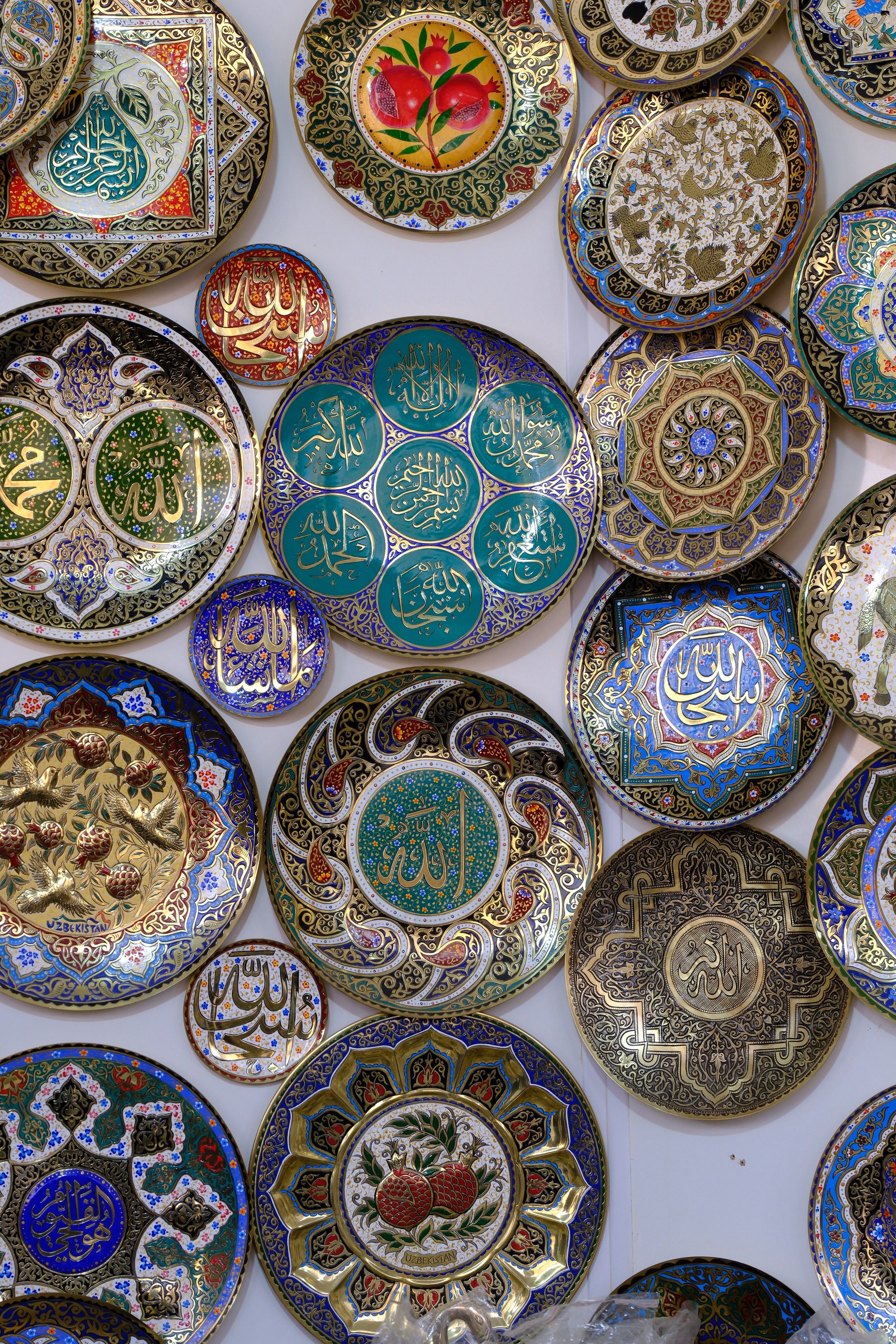 Colorful Decorative Islamic Plates Wall Art Display · Free Stock Photo