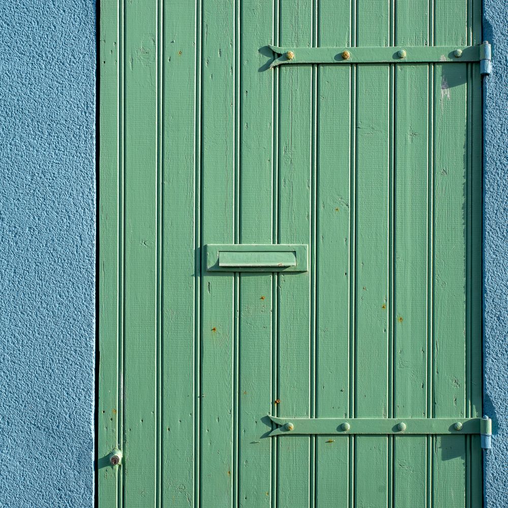 Hextable — belongings being loaded for transport to storage