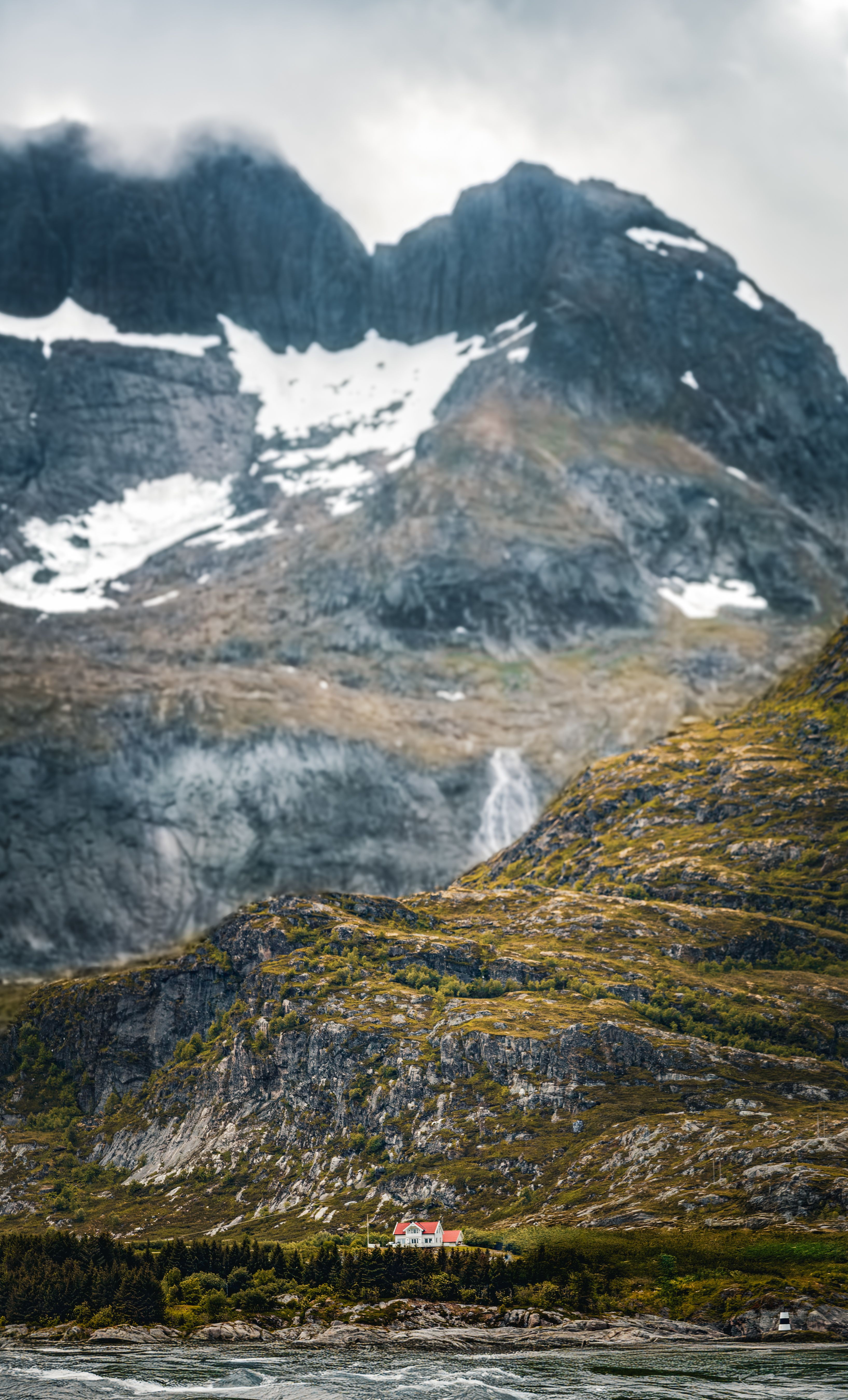 Scenic Mountain Landscape with Snowy Peaks · Free Stock Photo