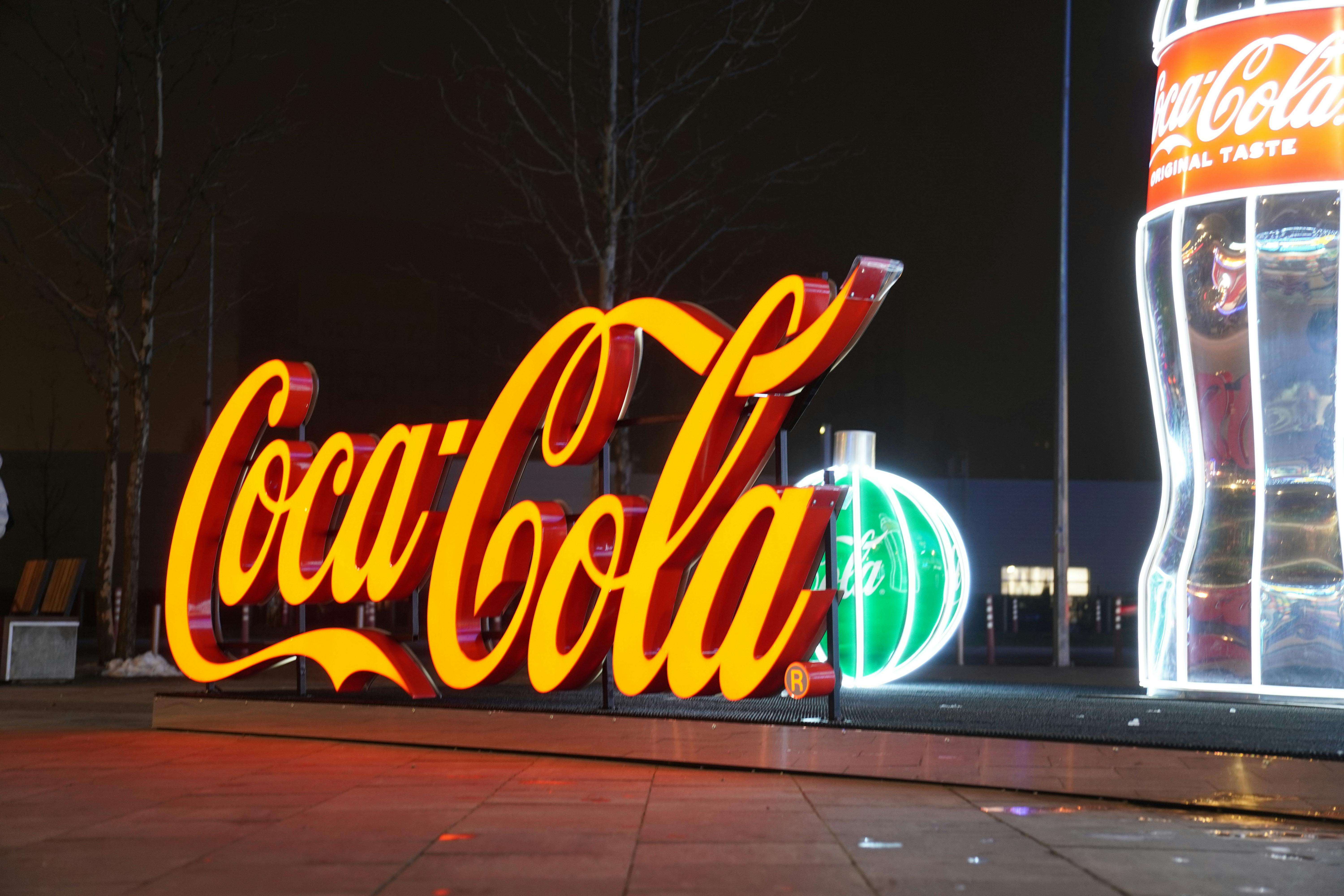 How AI Algorithms Are Revolutionizing Creative Ad Campaigns