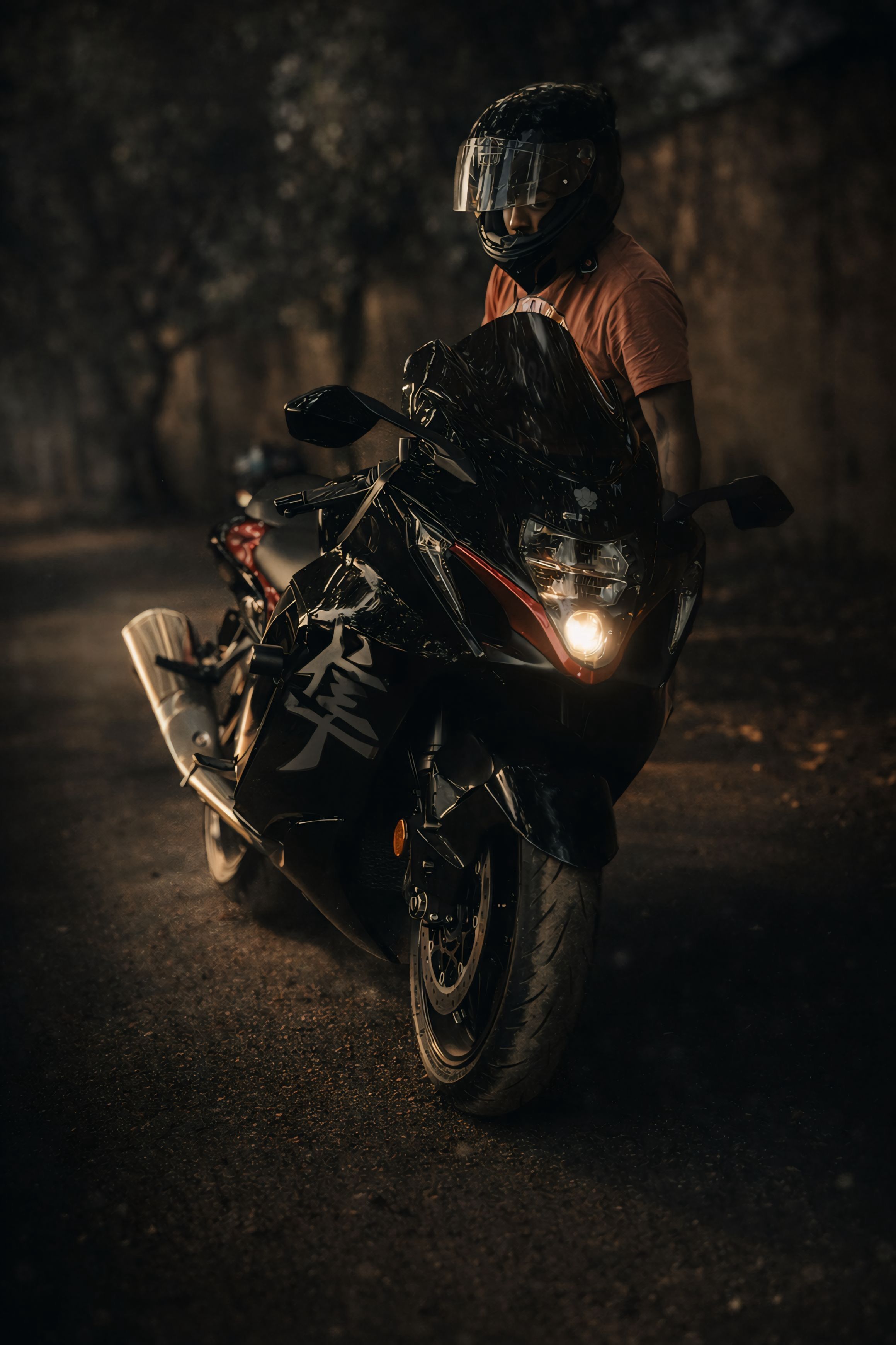 Night Rider on a Sport Motorcycle · Free Stock Photo