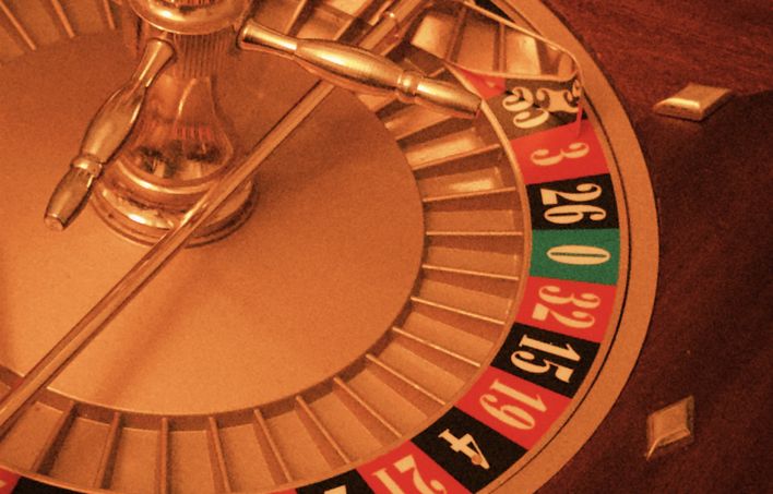 Online Casino: Spielautomaten und Live-Spiele im Überblick
