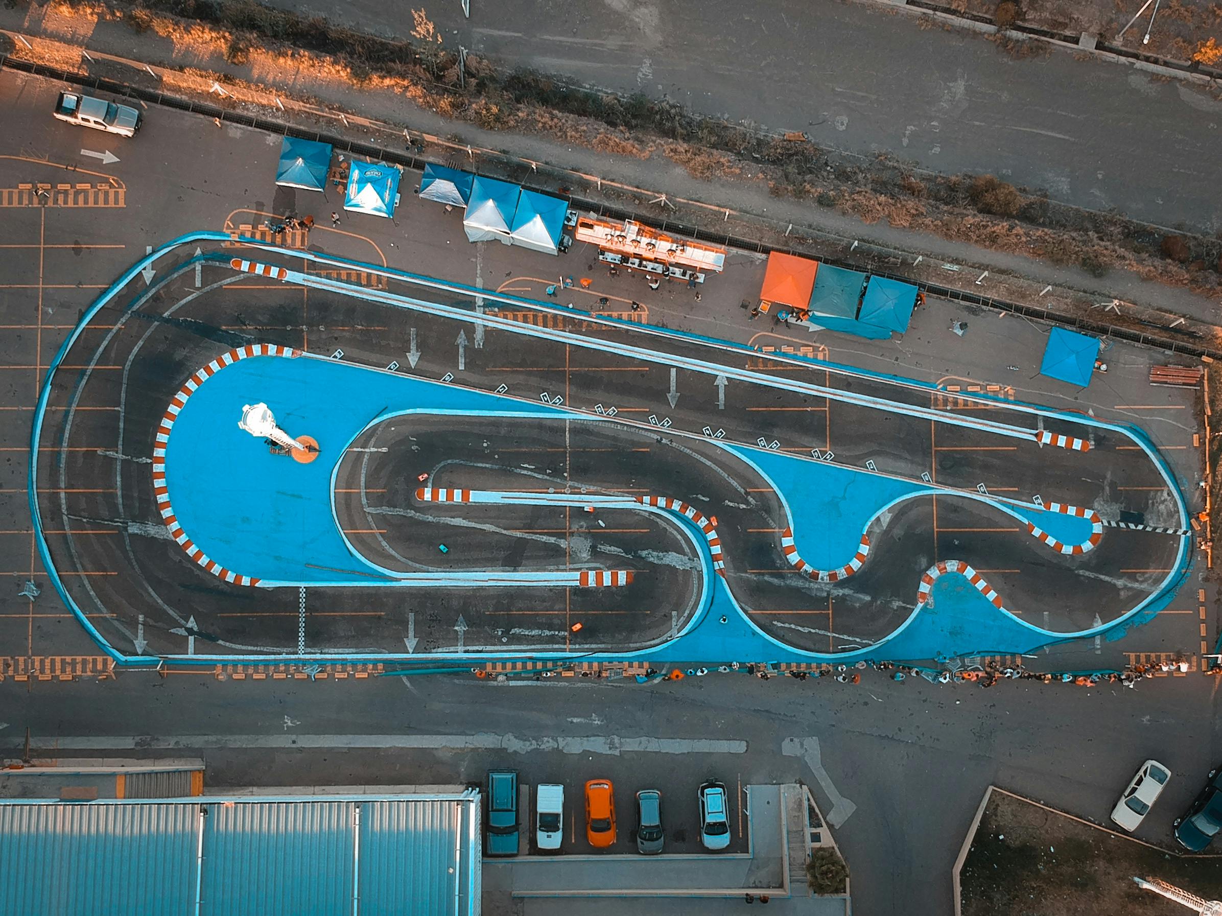 Top View Photo of Race Track \u00b7 Free Stock Photo