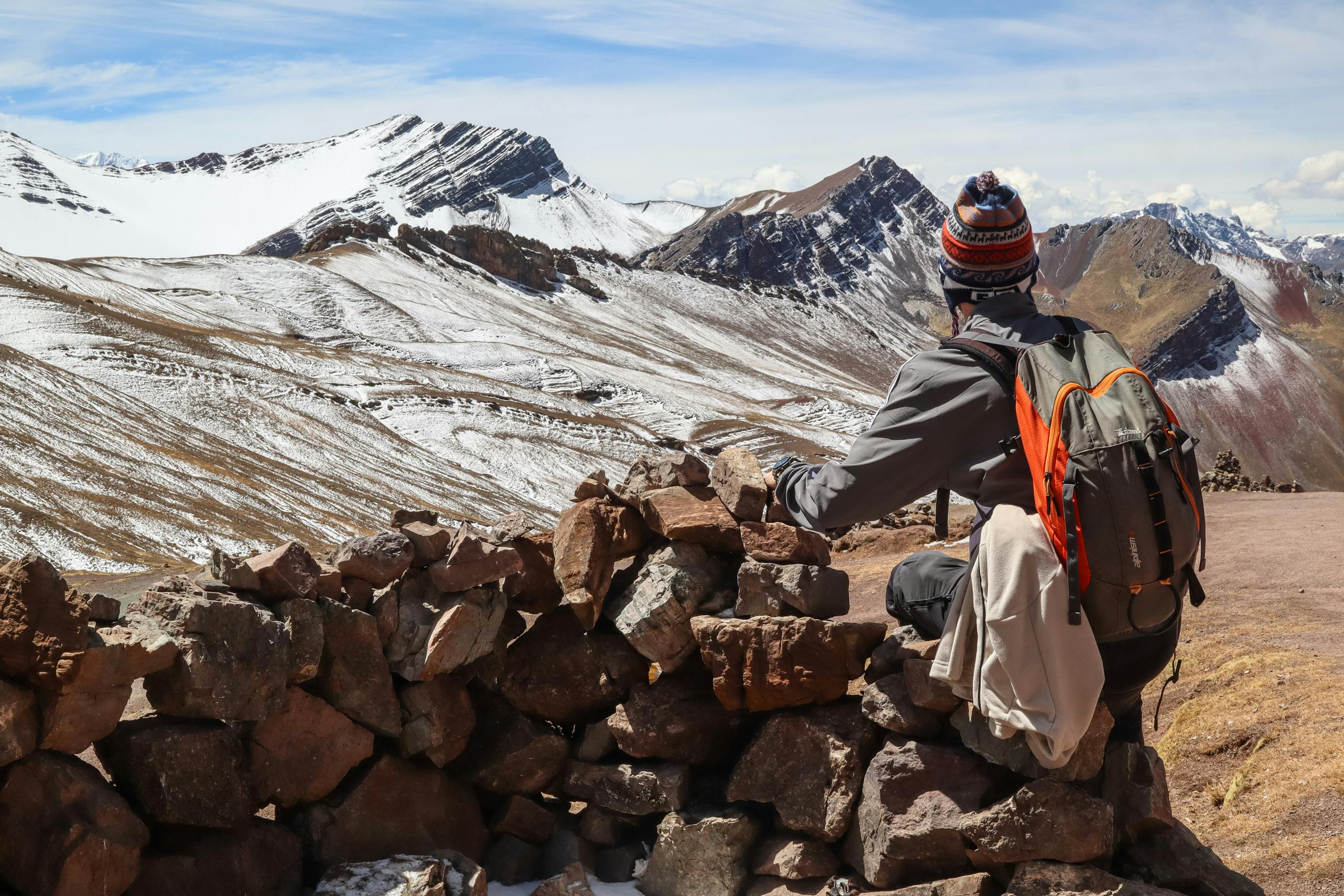 Image : Trek Lighter, Explore Deeper: Your Jemu Guide to Kenya's Wild Trails