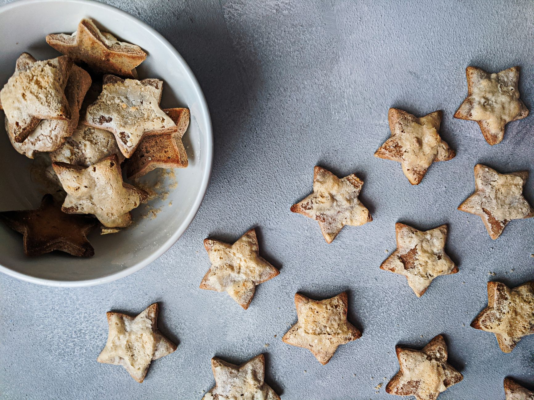 Freshly baked almond flour cookies cooling on a tray